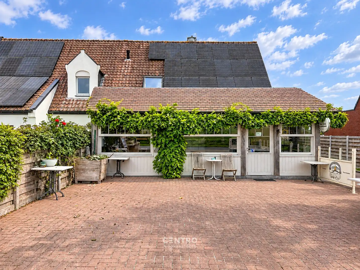 Landelijk gelegen eigendom te Hooglede op ± 3.400 m² met vergezichten. Ook ideaal als kangoeroewoning. foto 3