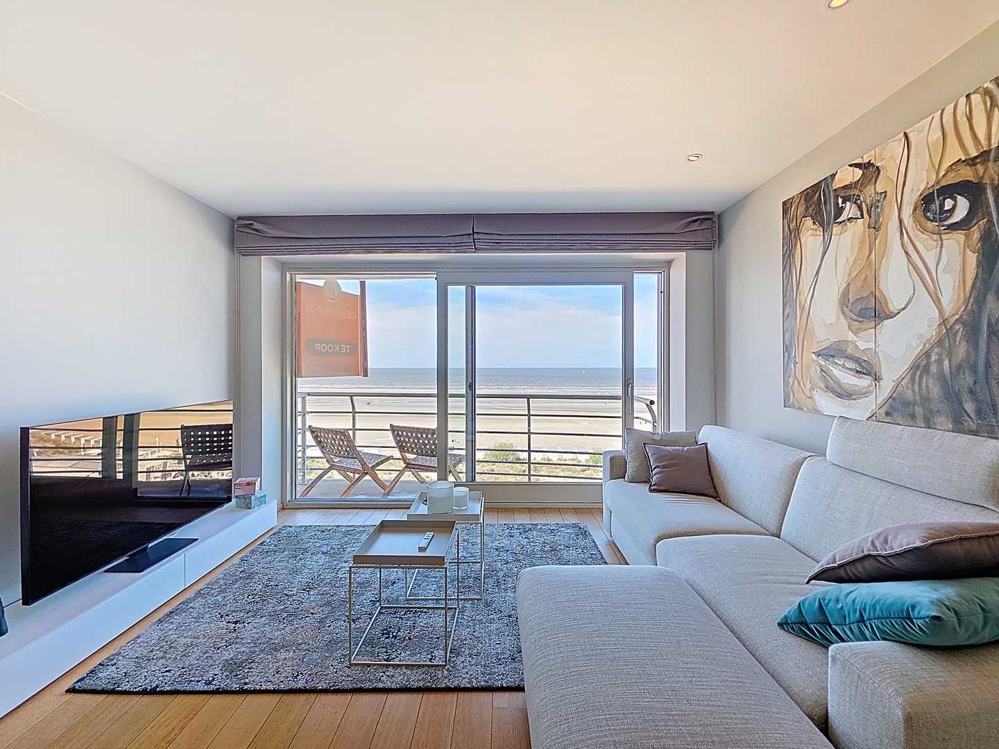 Instapklaar appartement met frontaal zeezicht te Nieuwpoort-Bad foto 3