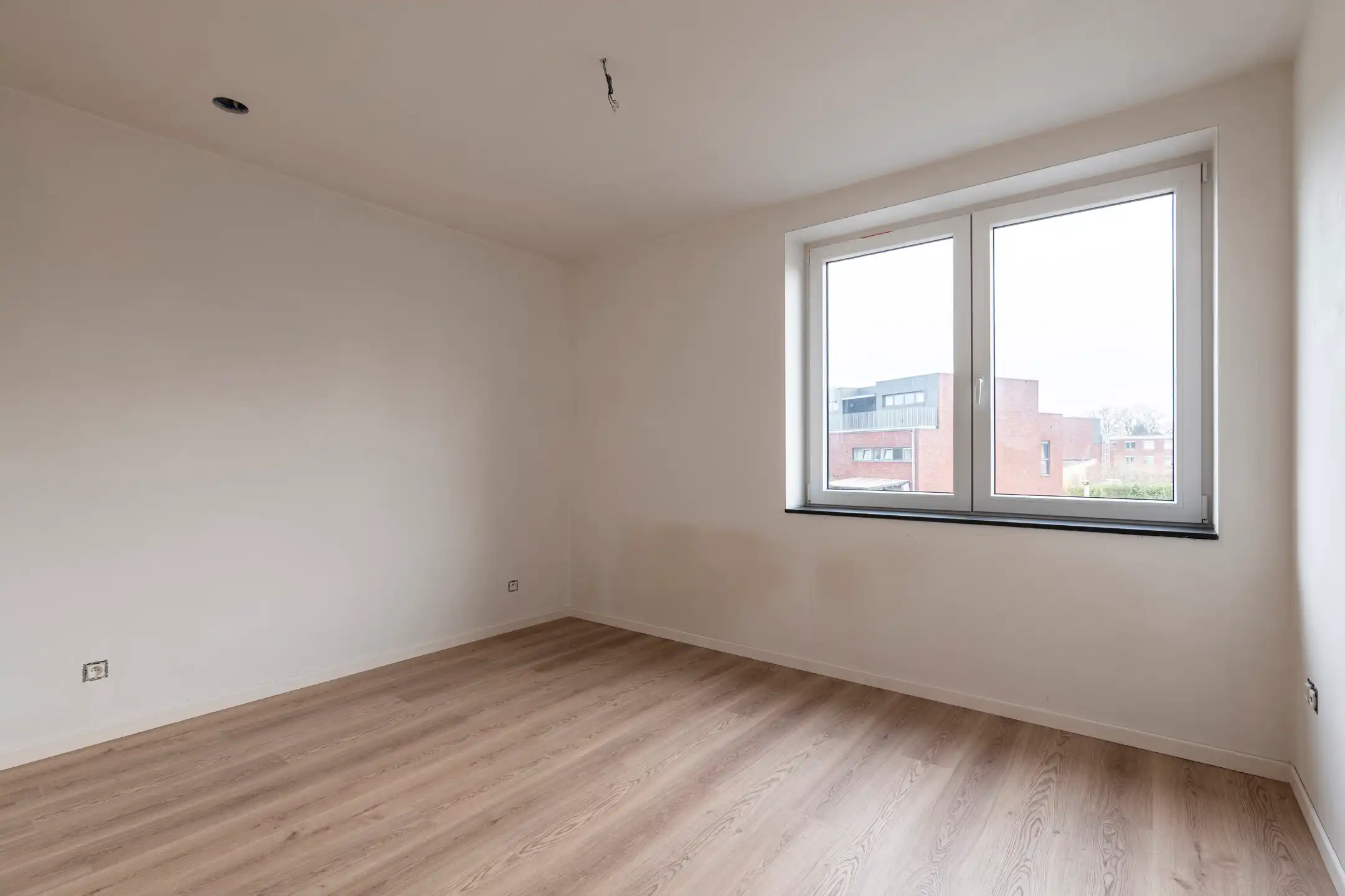 Luxe nieuwbouwwoning met 5 slaapkamers in Oostmalle foto 14