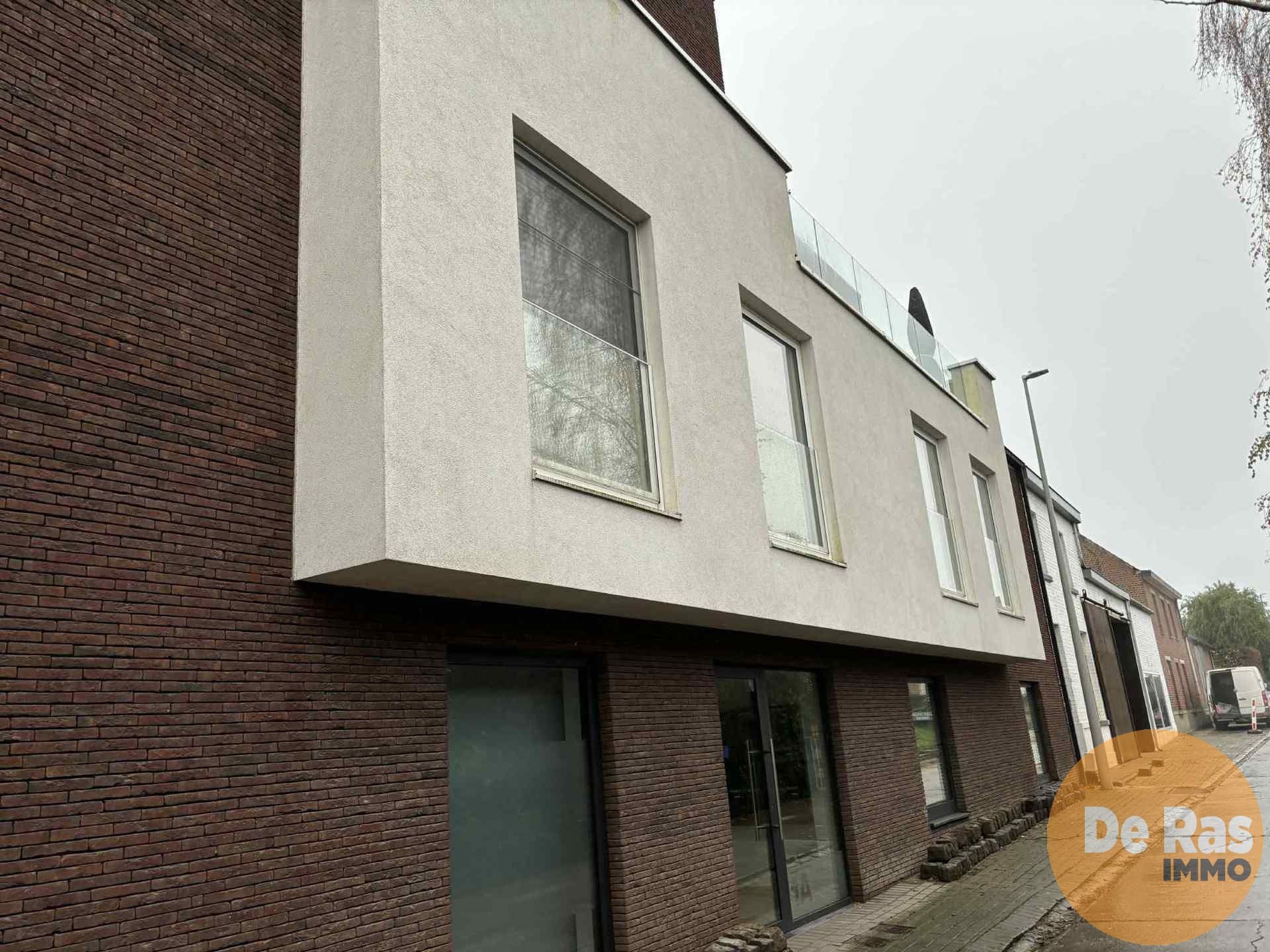 HERZELE - Recent appartement op rustige locatie foto 2