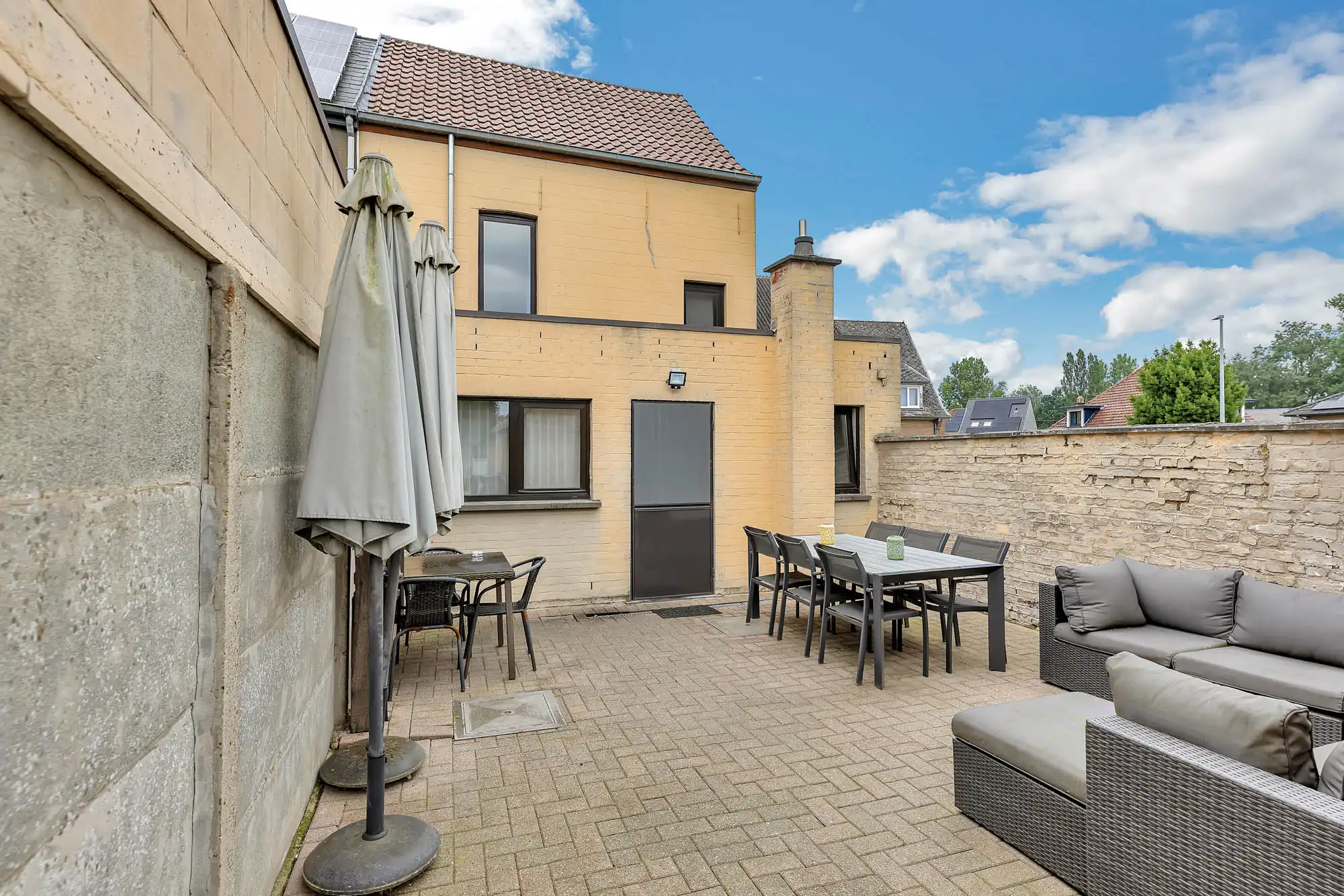 Instapklare hoekwoning met garage foto 19