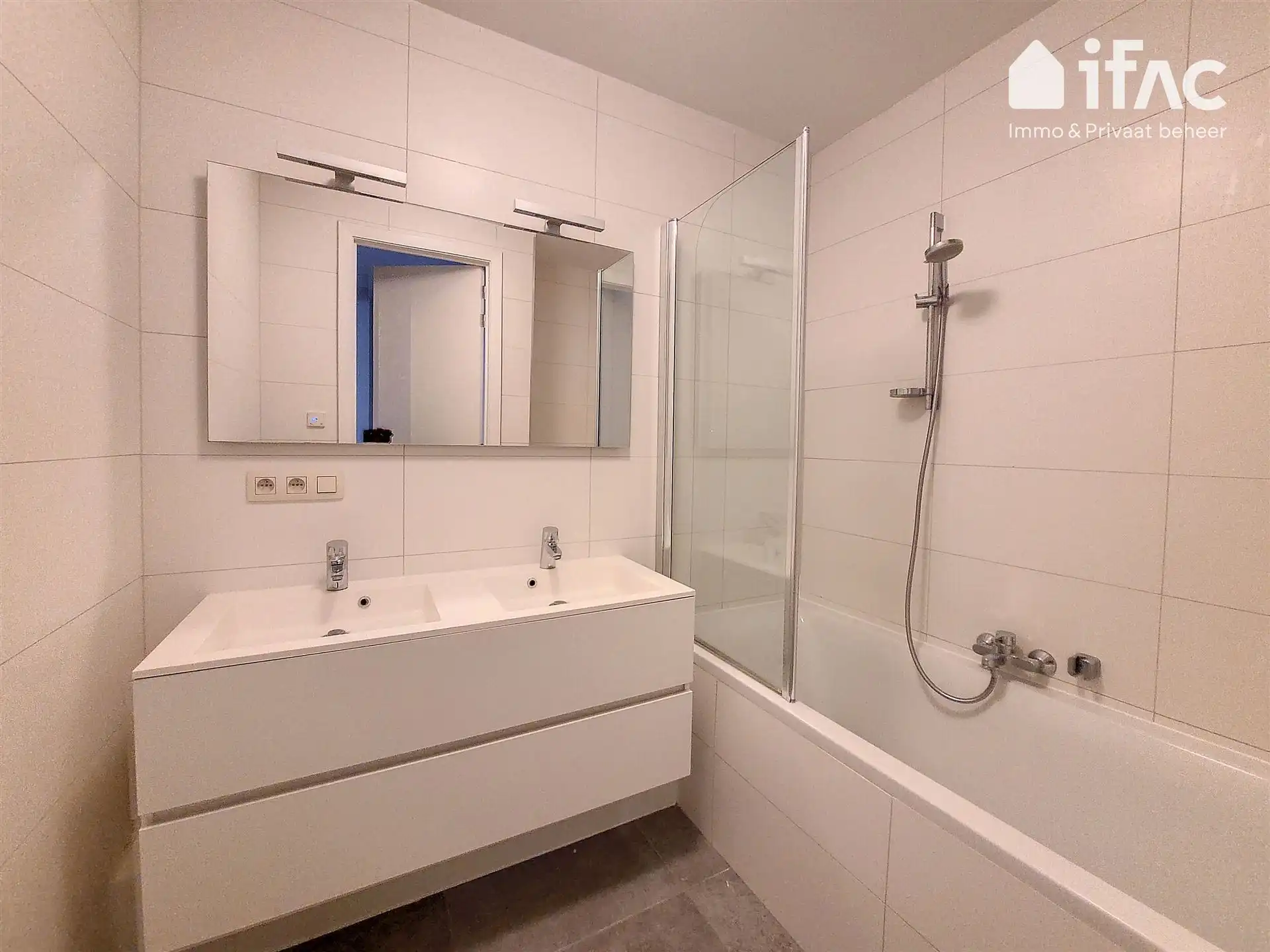 recent en ruim energiezuinig 3 slaapkamer appartement foto 13