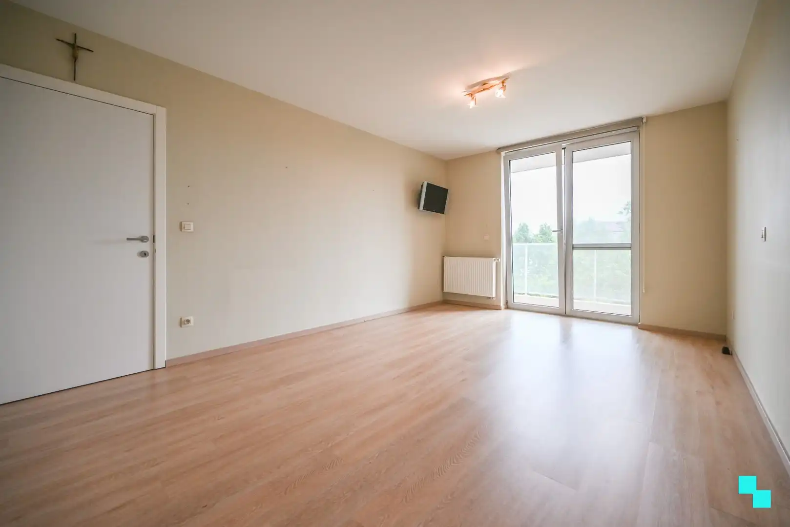 Riant 3-slaapkamerappartement met zicht op de vaart te Izegem foto 20