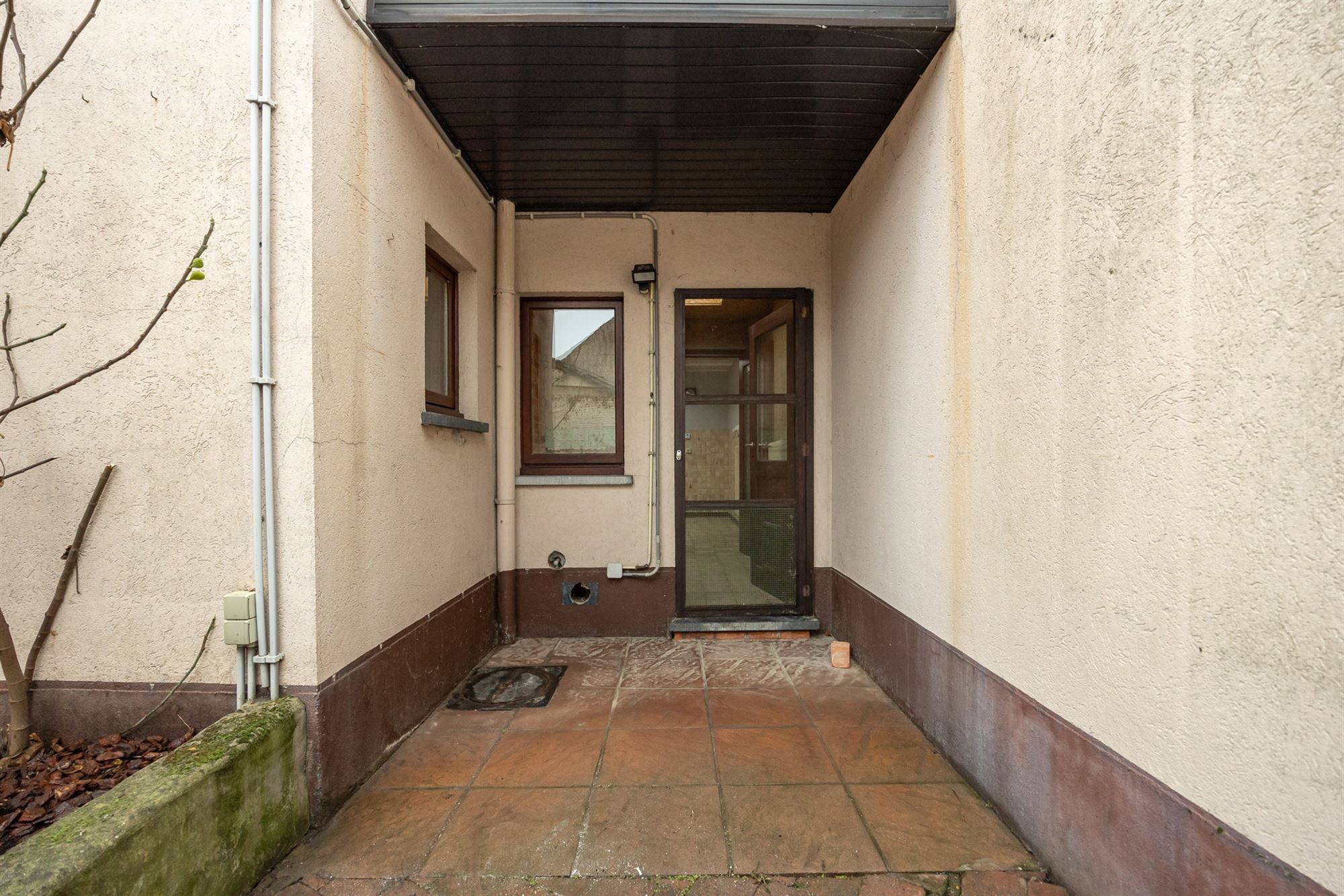 Te renoveren woning met 2 slaapkamers in Mechelen foto 16