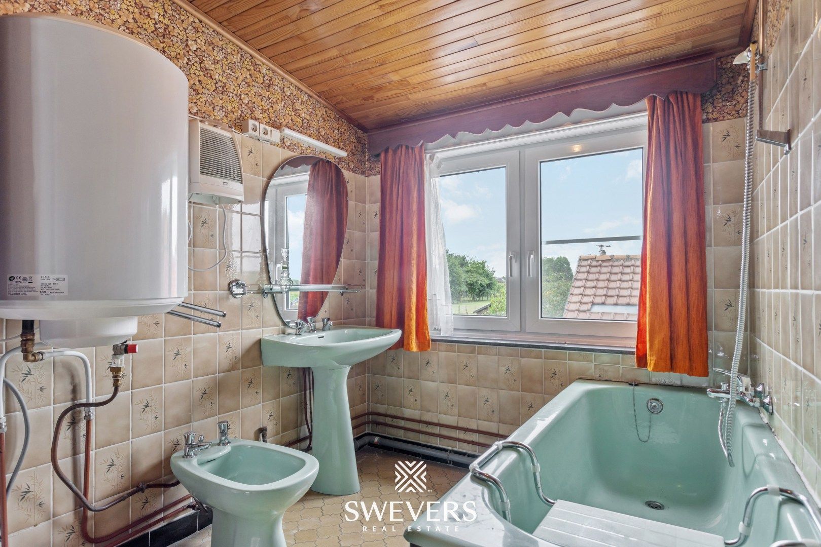 Te renoveren woning met grote tuin in hartje Wellen foto 13