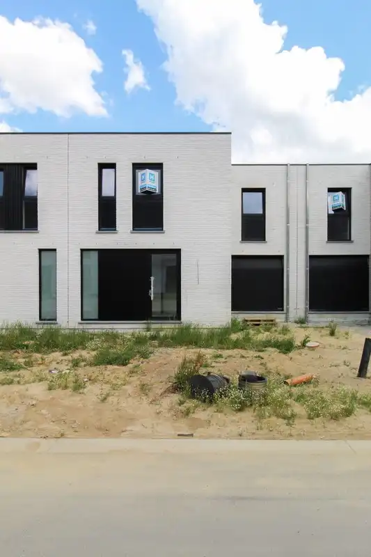 Moderne instapklare nieuwbouwwoningen in Roeselare foto 2