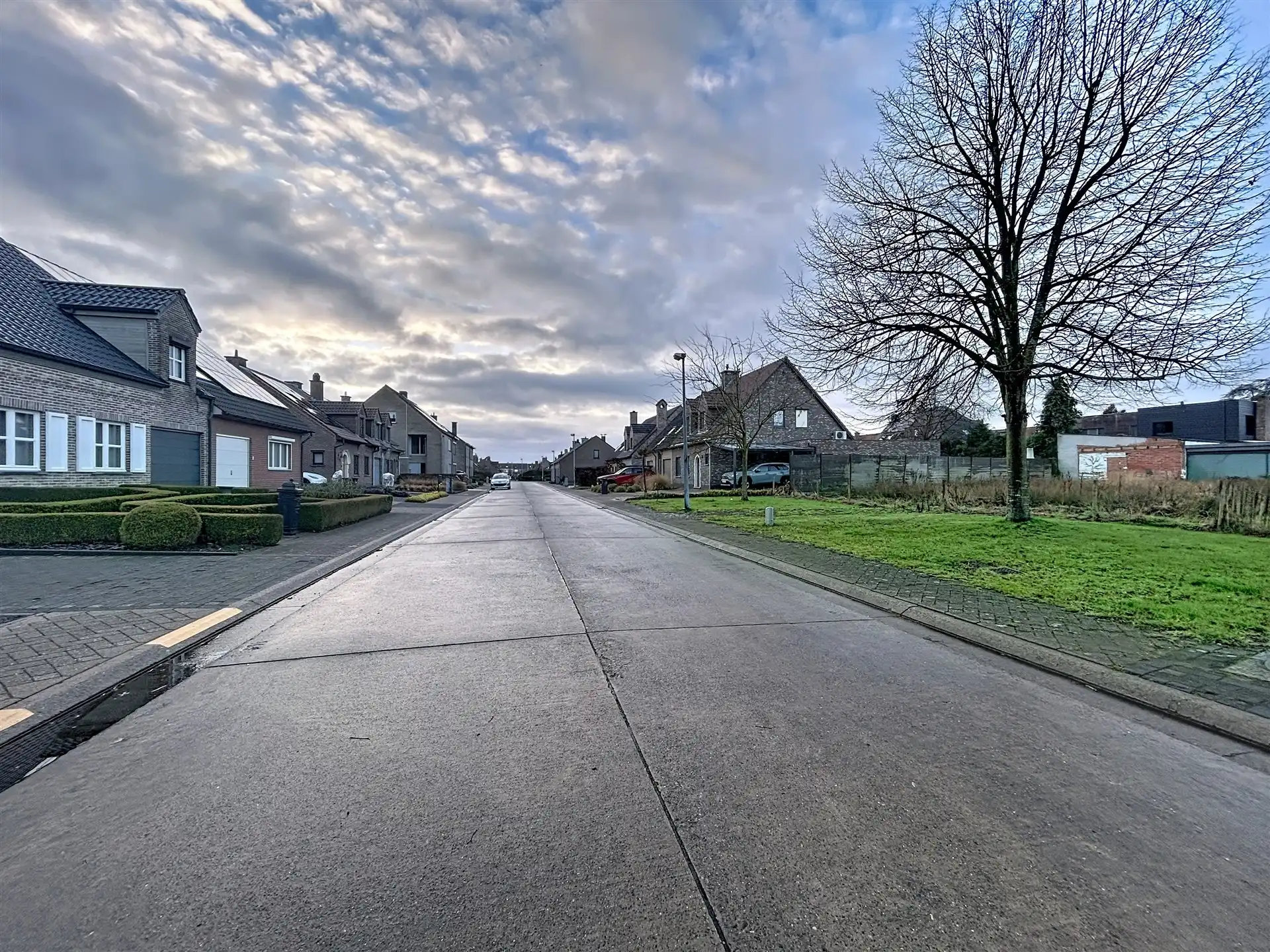 Rustig gelegen bouwgrond van 590m² foto 3