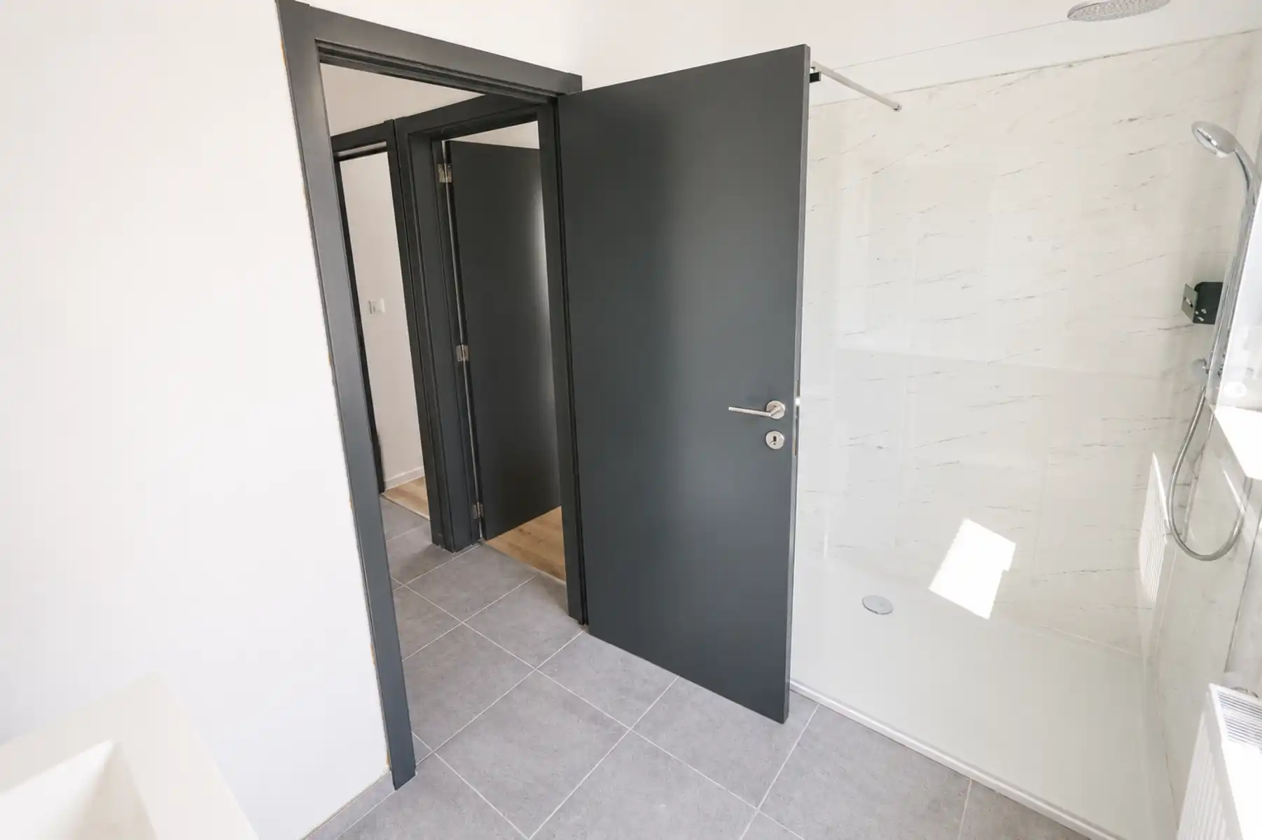 Recent appartement in het centrum van Ressegem foto 10