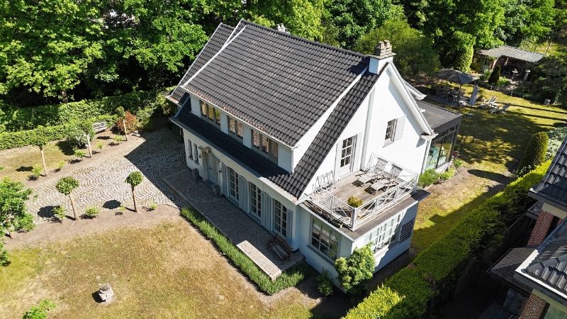 Stijlvolle villa van 300m² met 4 slaapkamers op 12a70ca foto 3