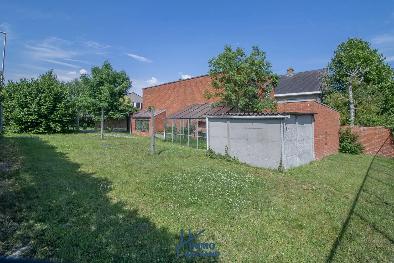 Ruime en veelzijdige gezinswoning in Ledegem foto 4