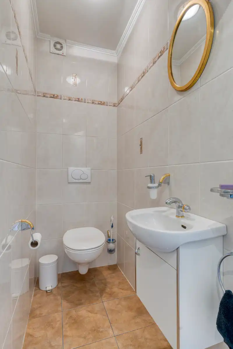 Ruim duplexappartement met 3 slaapkamers in Wommelgem. foto 12