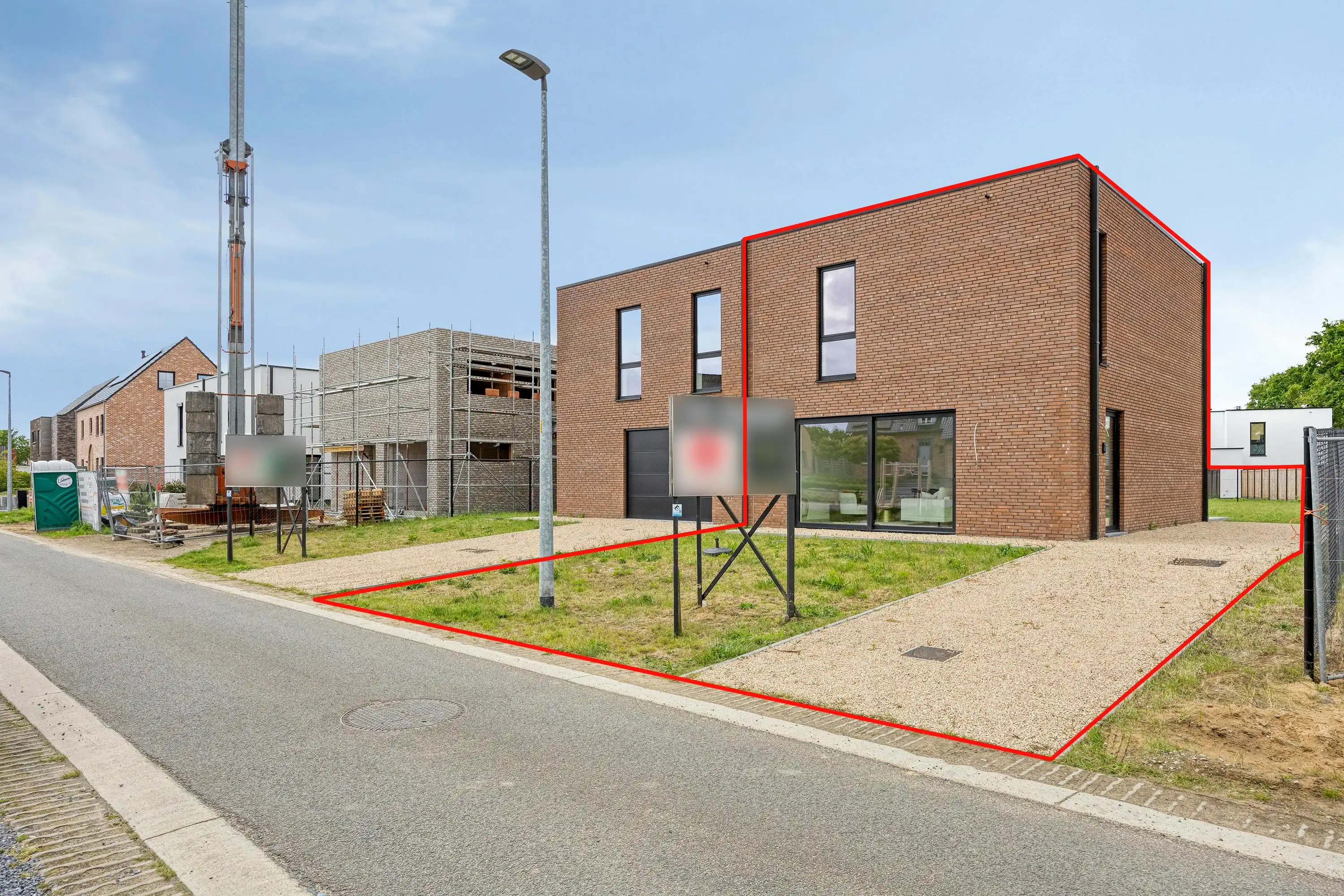 Rustig gelegen nieuwbouwwoning vlakbij het centrum van Balen foto {{pictureIndex}}