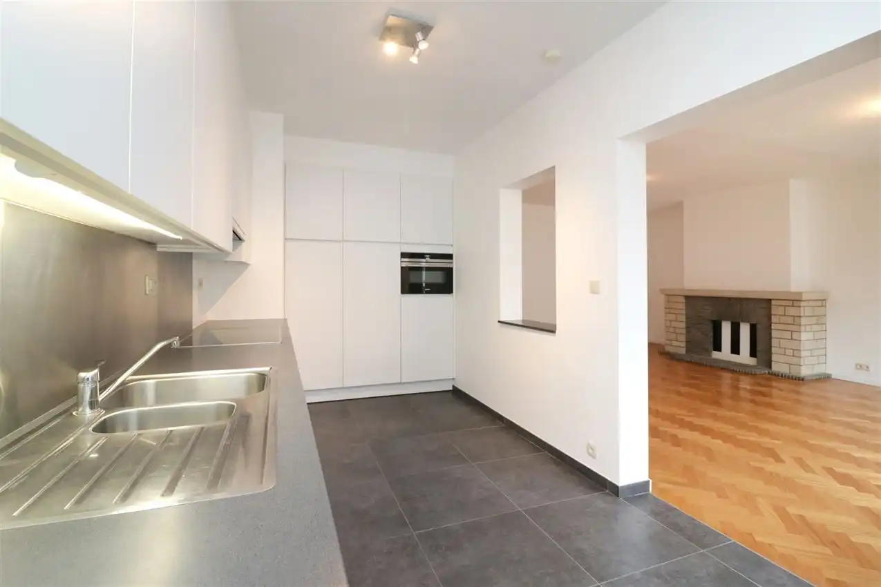 Stijlvol en instapklaar wonen met zicht op warandepark foto 20