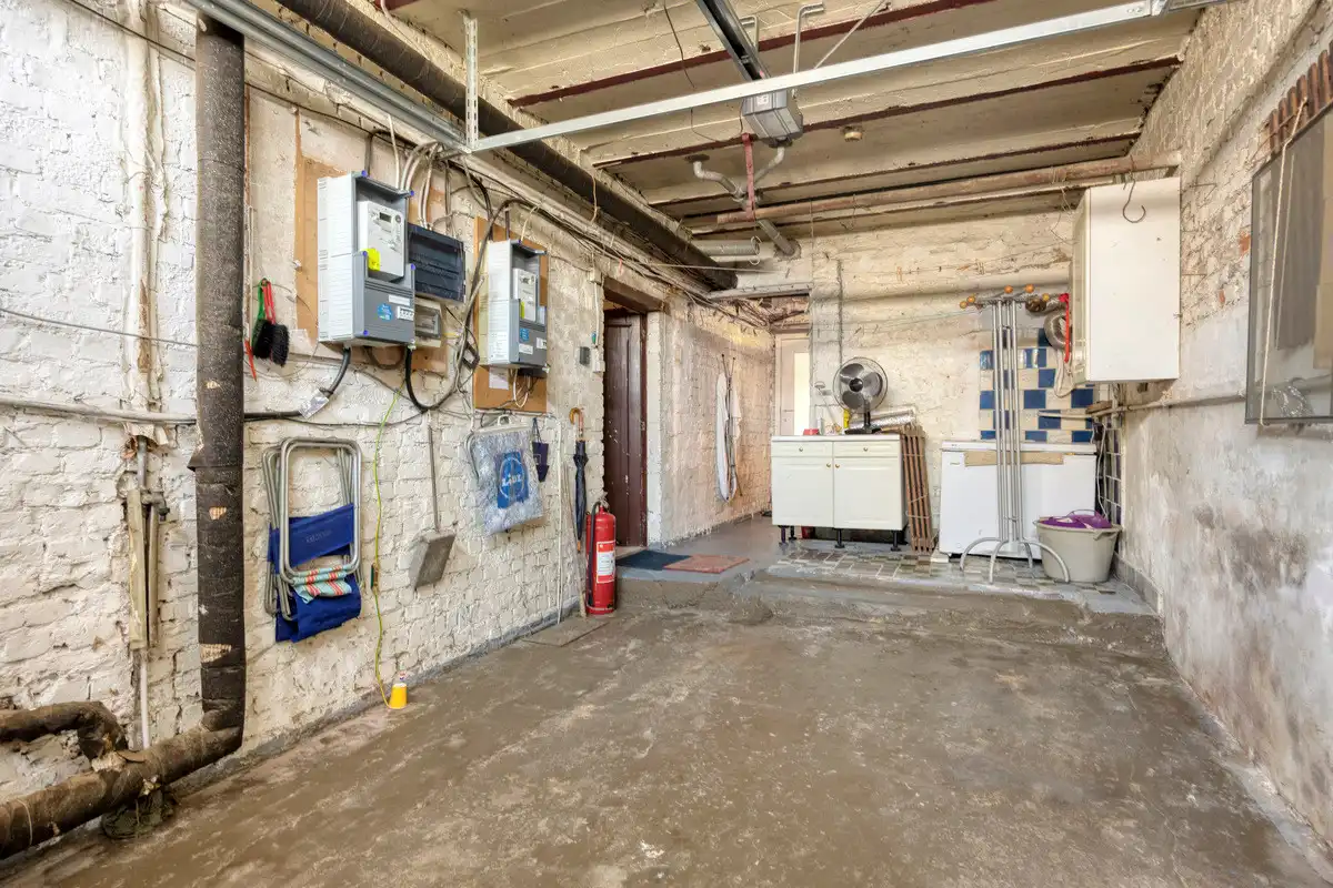 RUSTIG GELEGEN WONING MET ZORGWONING OP CA 15A TE BORGLOON. foto 30