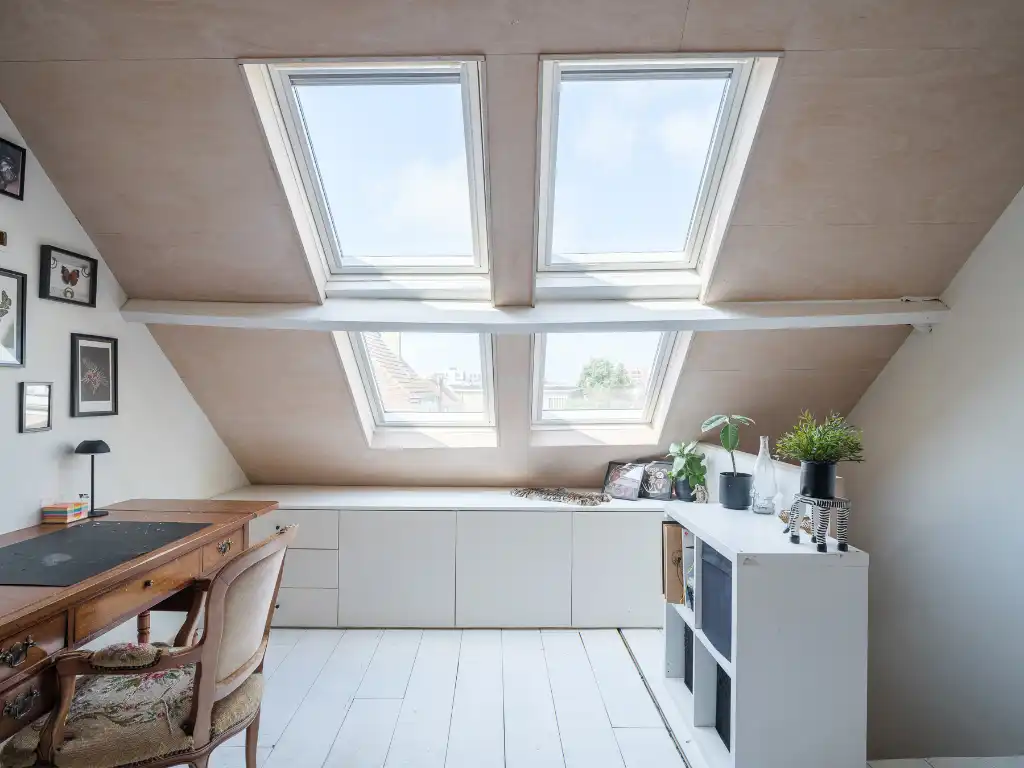 Lichtrijke en instapklare woning met buitenruimte nabij Gent Centrum foto 8