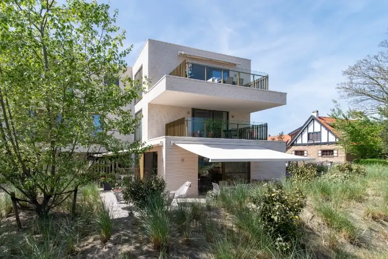 Instapklaar recent luxe-appartement met 2 slpk en grote terrassen. foto 28