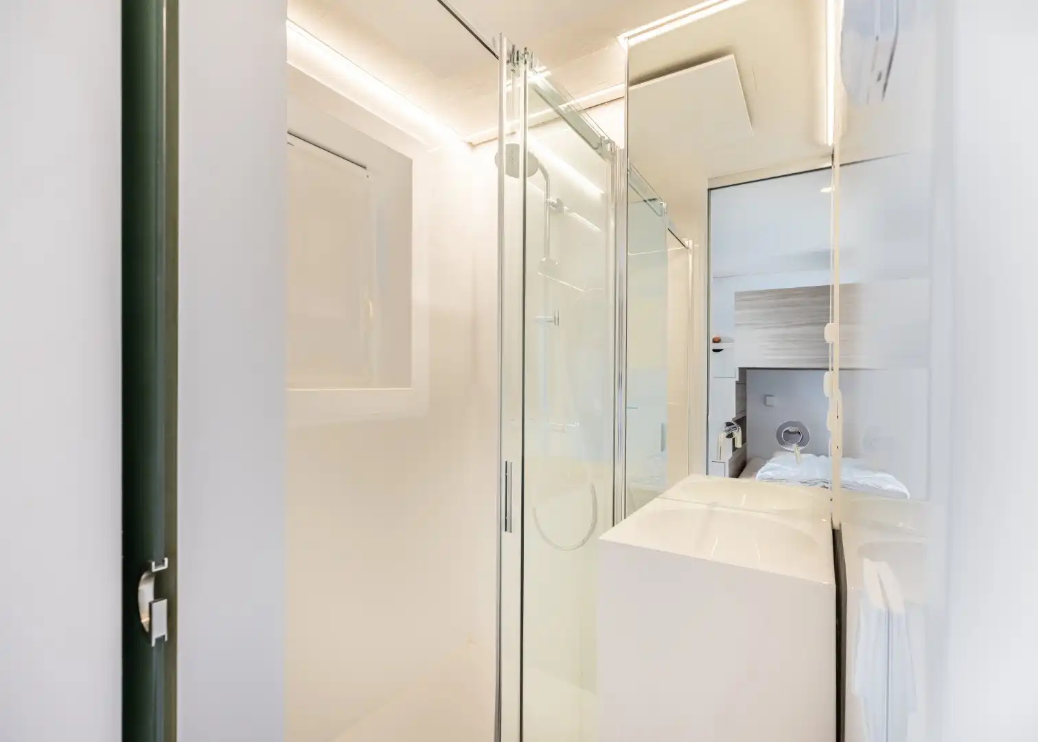 Lucaya - 04.01 foto 12