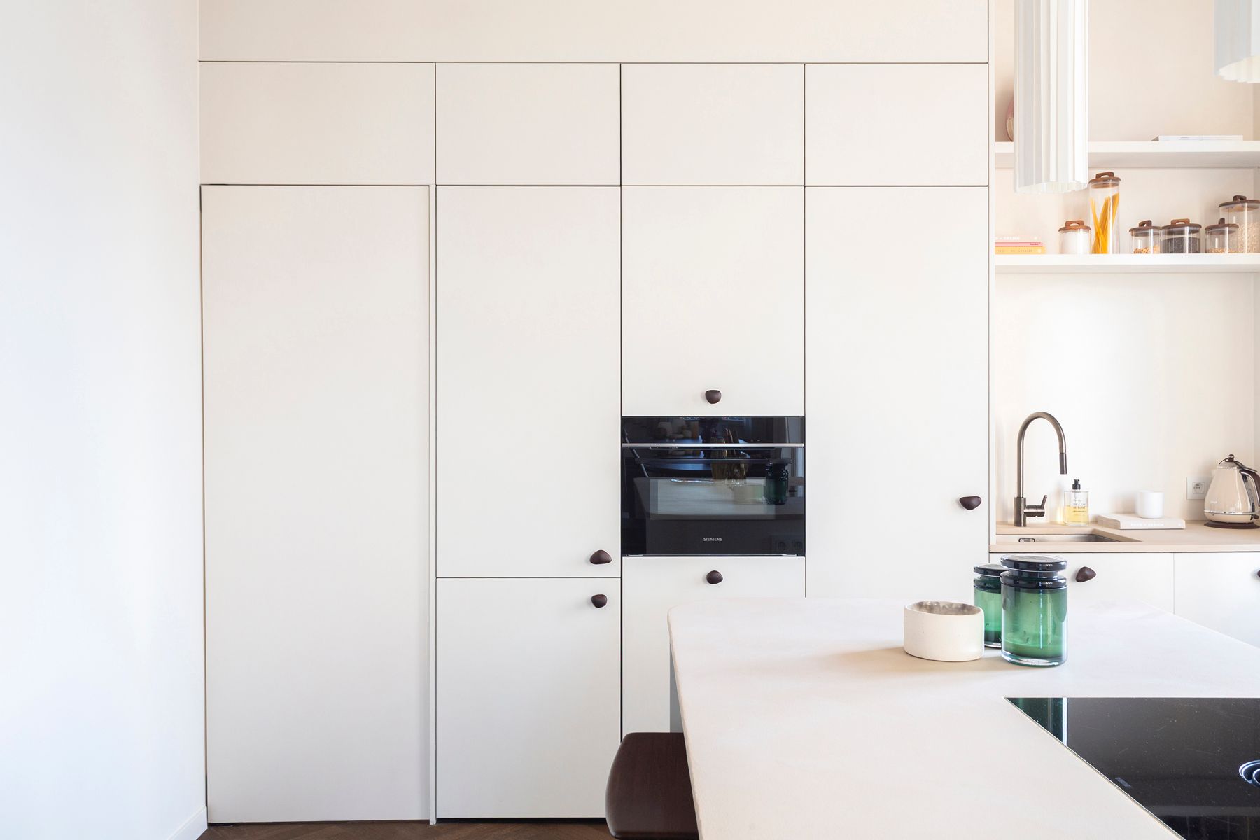 Pure elegantie in het hart van de Markgravewijk foto 9