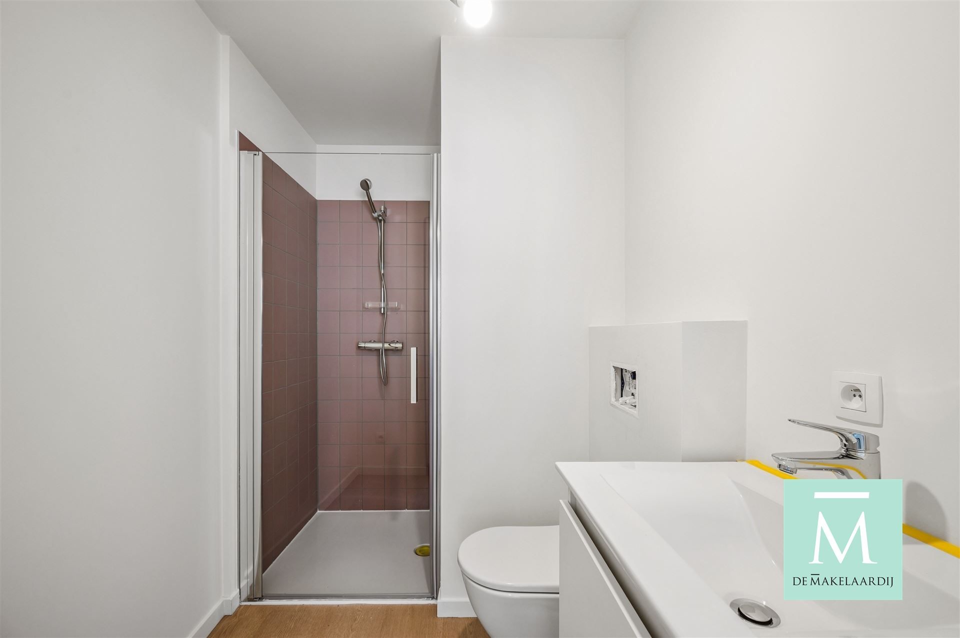 STUDENTS ONLY! Gemeubelde studio in hartje Mechelen - EERSTE BEWONING NA RENOVATIE  foto 2