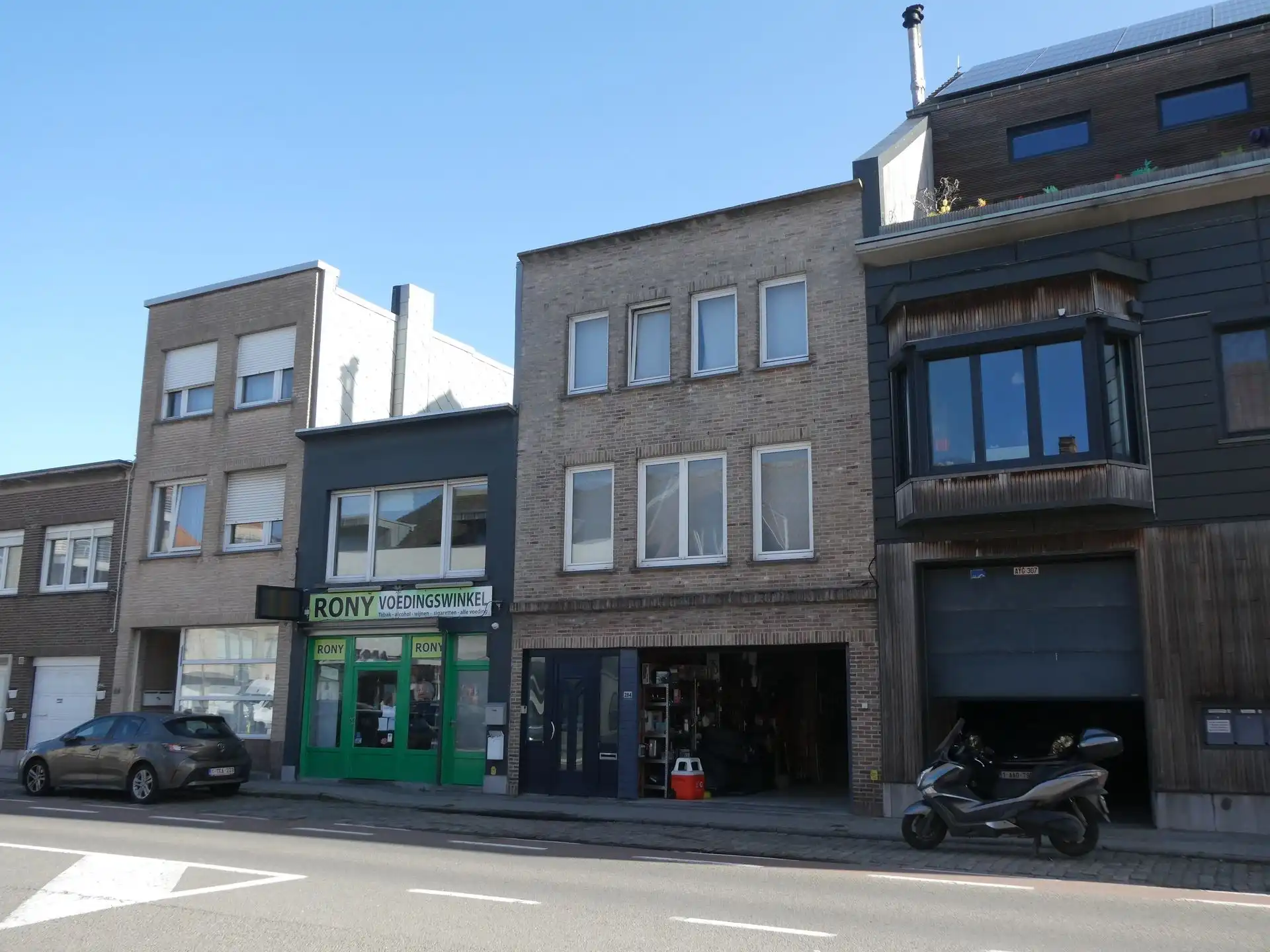 RIJWONING / 3 SLAAPKAMERS foto {{pictureIndex}}