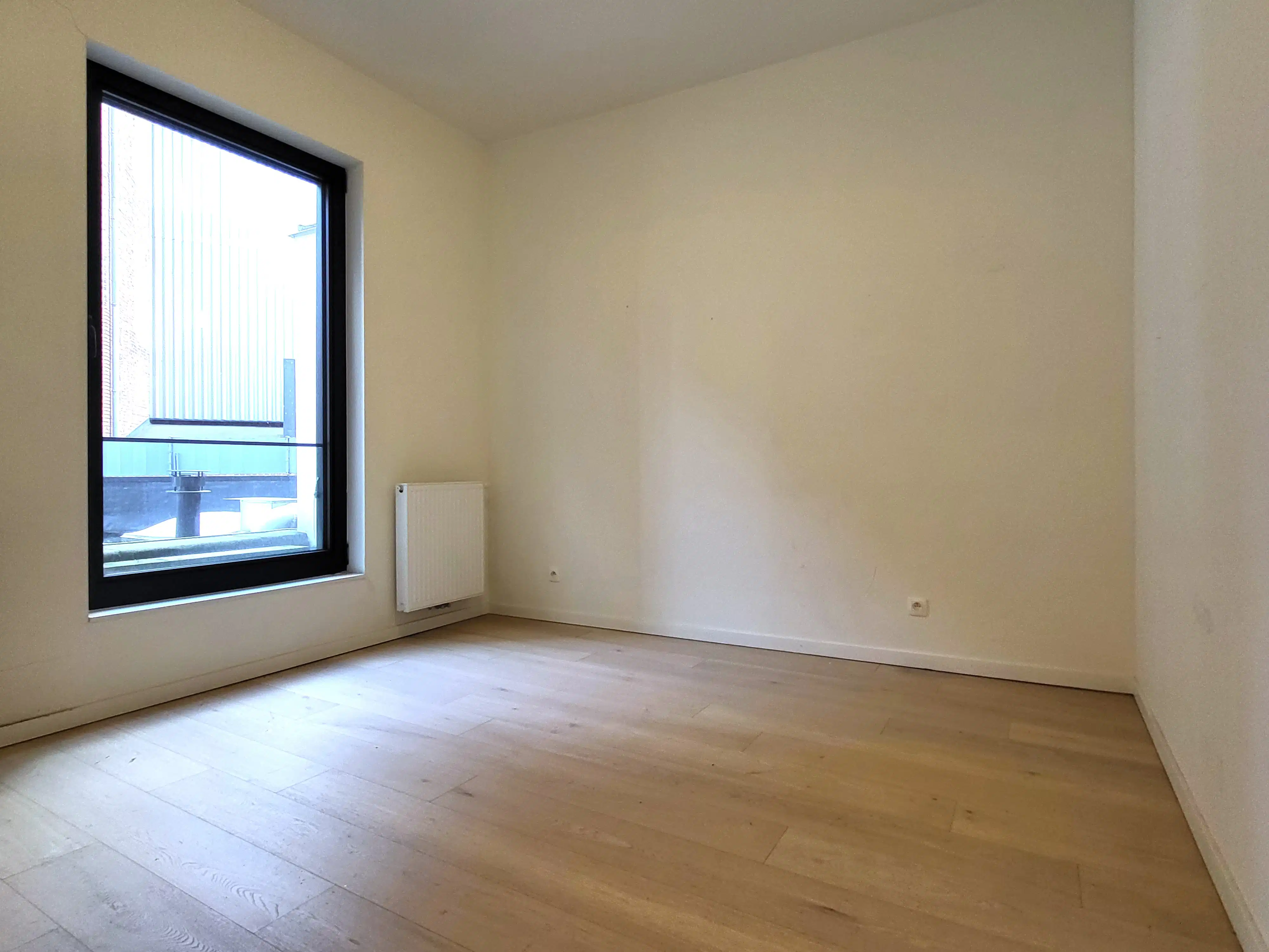 Prachtig energiezuinig appartement met 2 slaapkamers en zonnig balkon, in het centrum van de Stad Gent.  foto 25