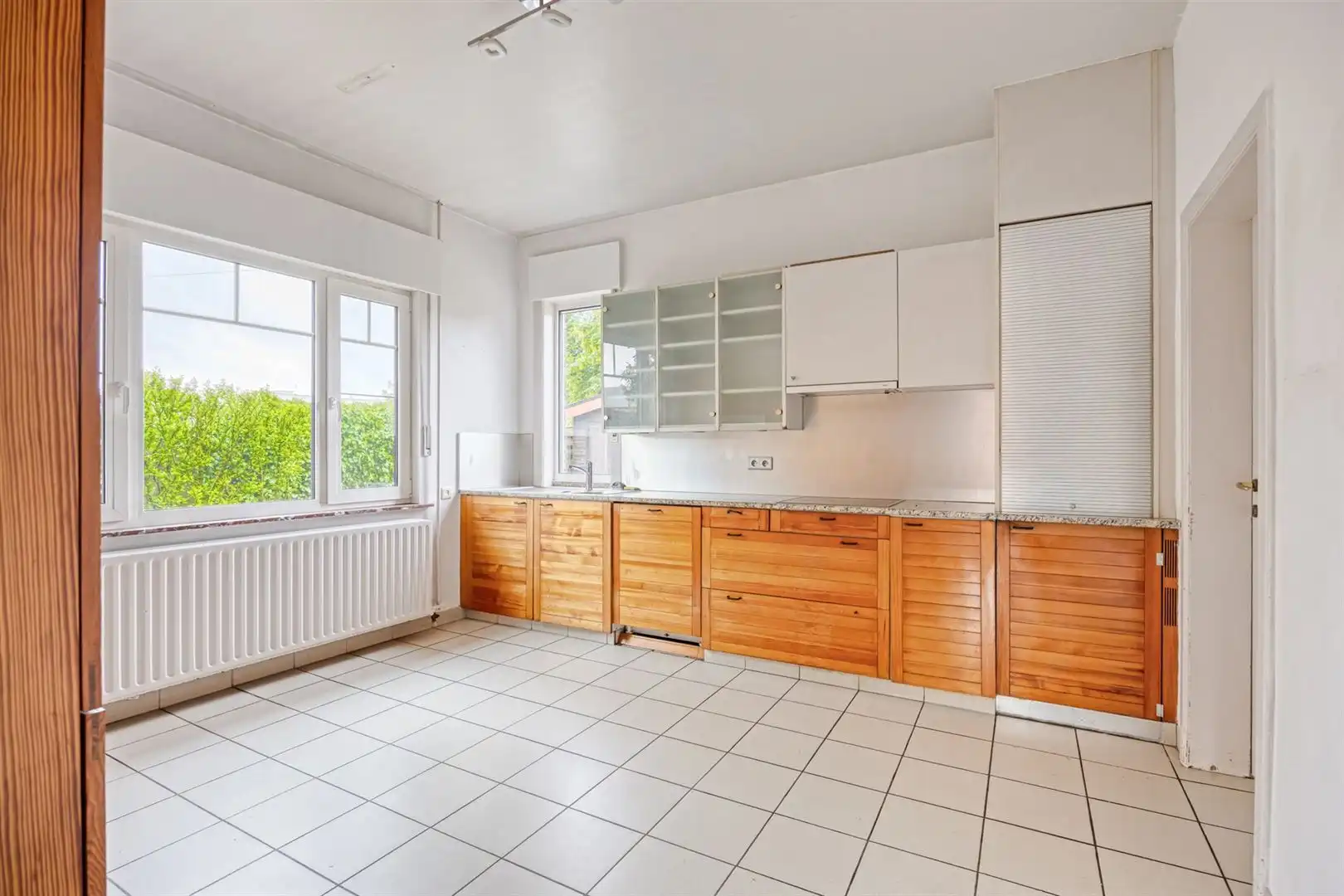 TE KOOP: Ruime gezinswoning met 4 slaapkamers op centrale ligging in Houthalen! foto 11