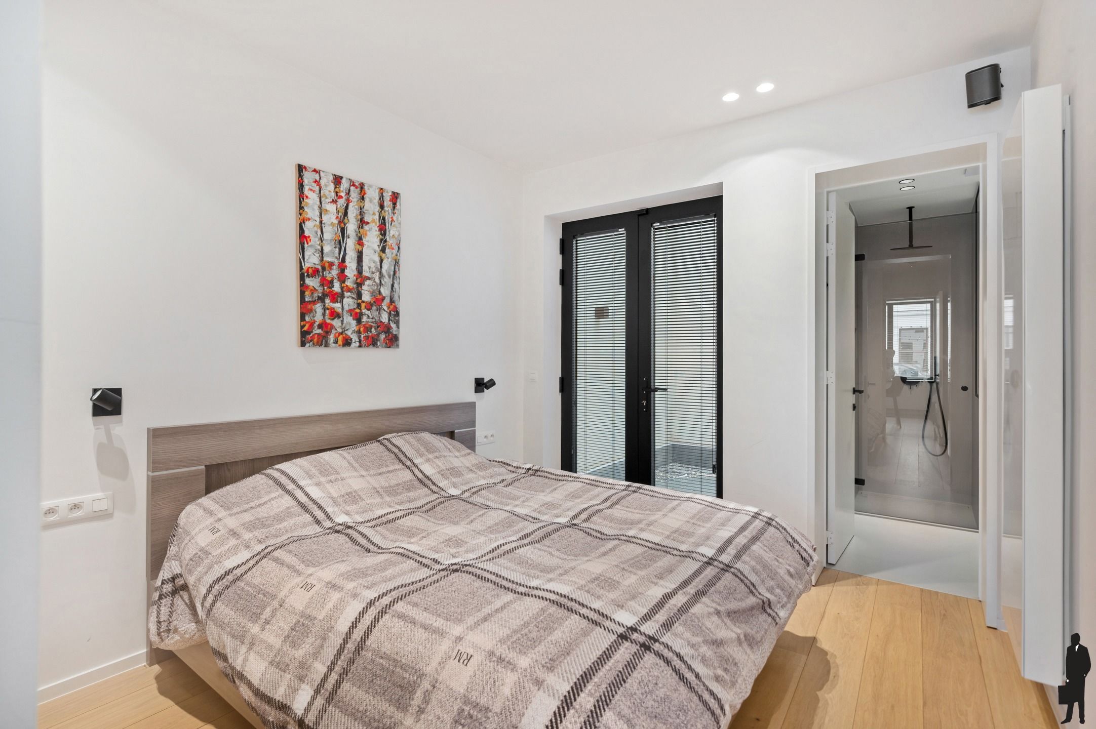 Upside down-woning met dakterras en parking foto 7