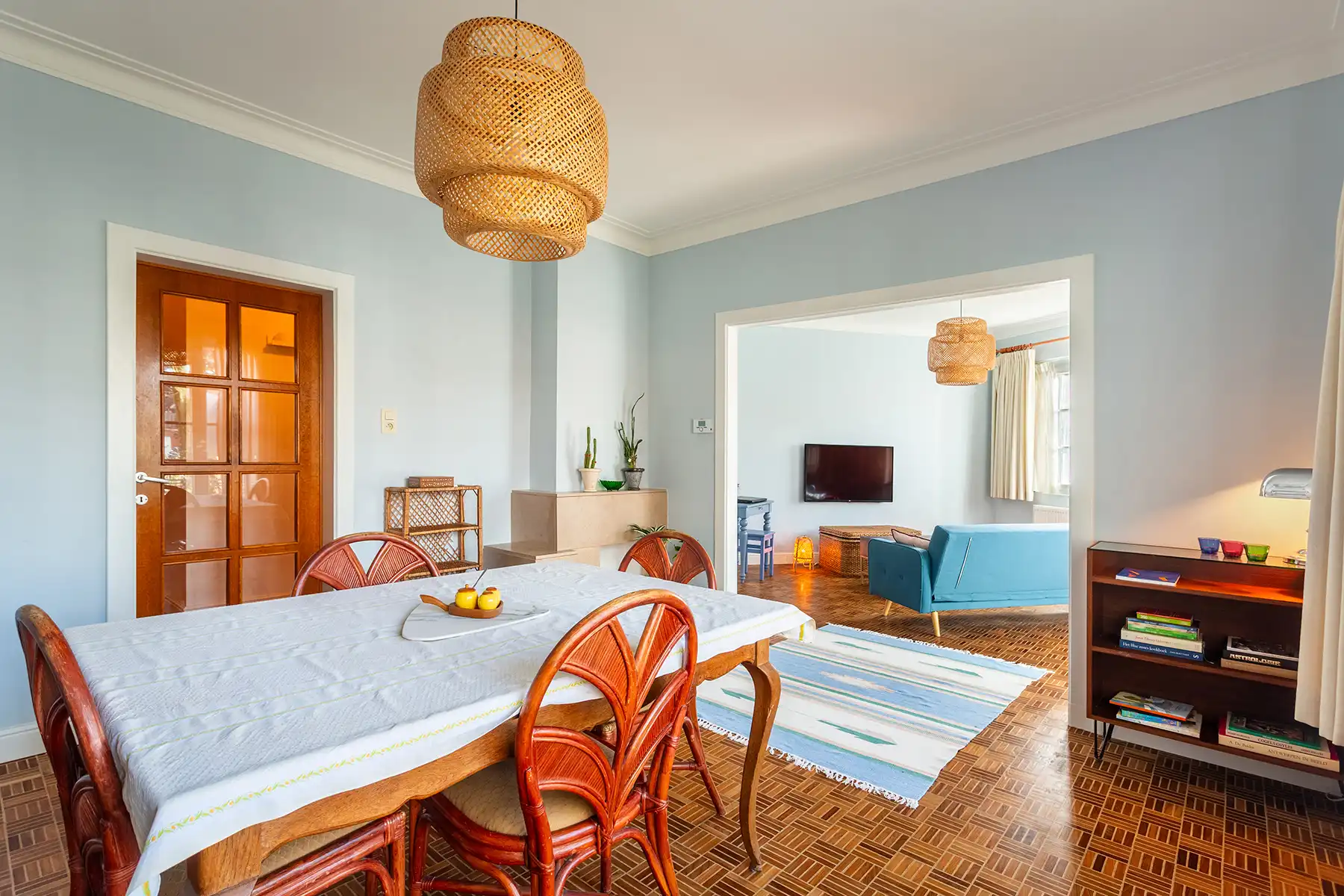 Gerenoveerd gvls 2 slpk app. met tuin  foto 4