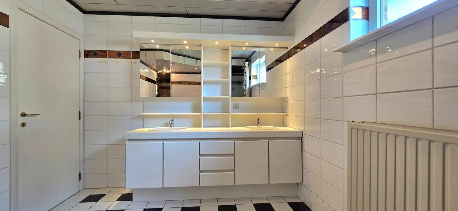 Huis te koop foto 19