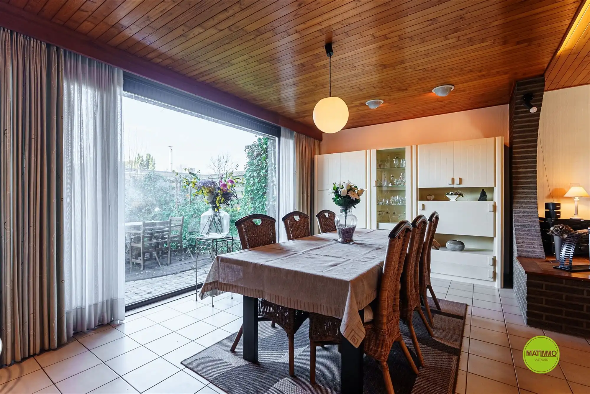 Gezellige jaren 70 bungalow in een rustige straat in Lommel foto 7