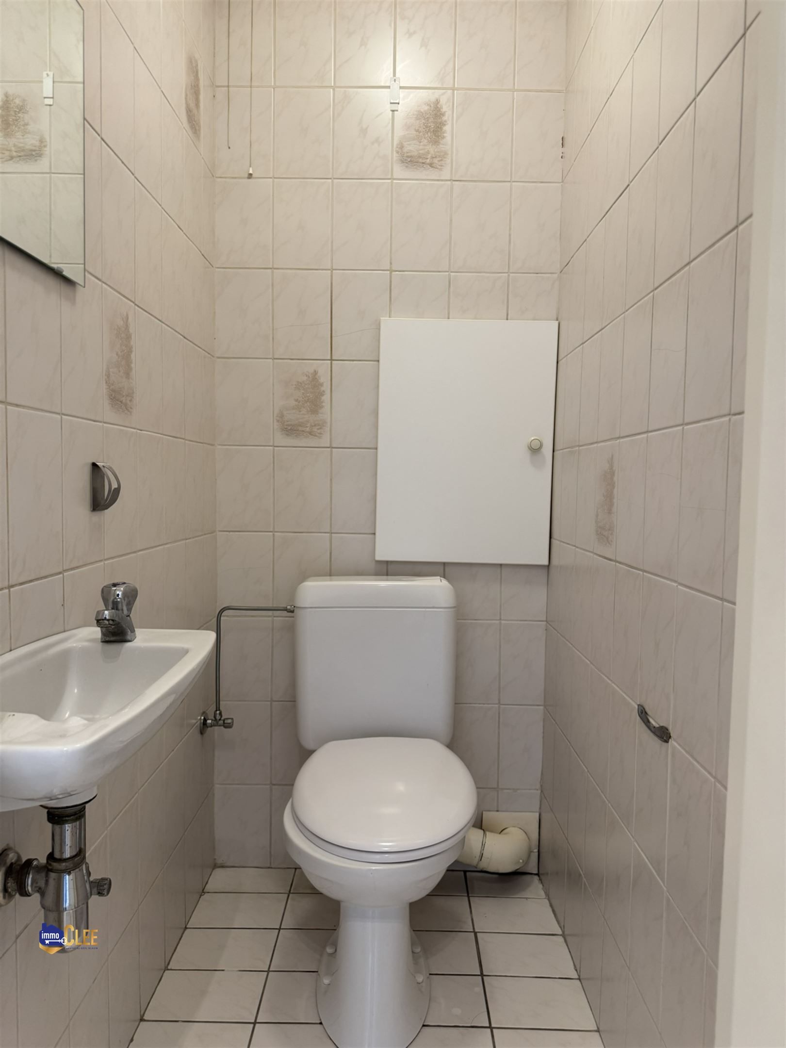 Ruim gerenoveerd appartement op het Sint-Martenplein foto 16