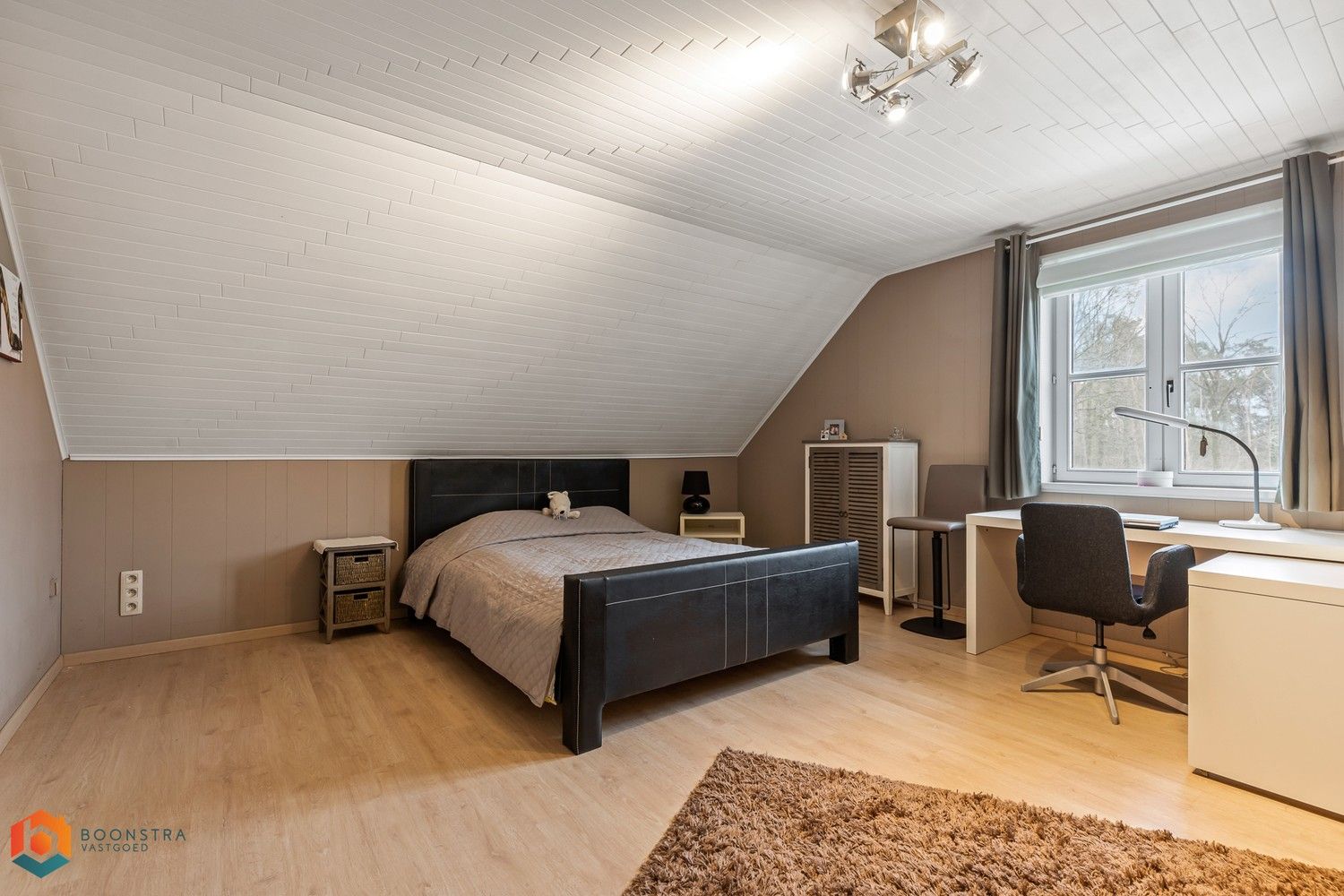 Ruime woning met 6 slpkrs en sfeervolle tuin met zwembad te Putte foto 17