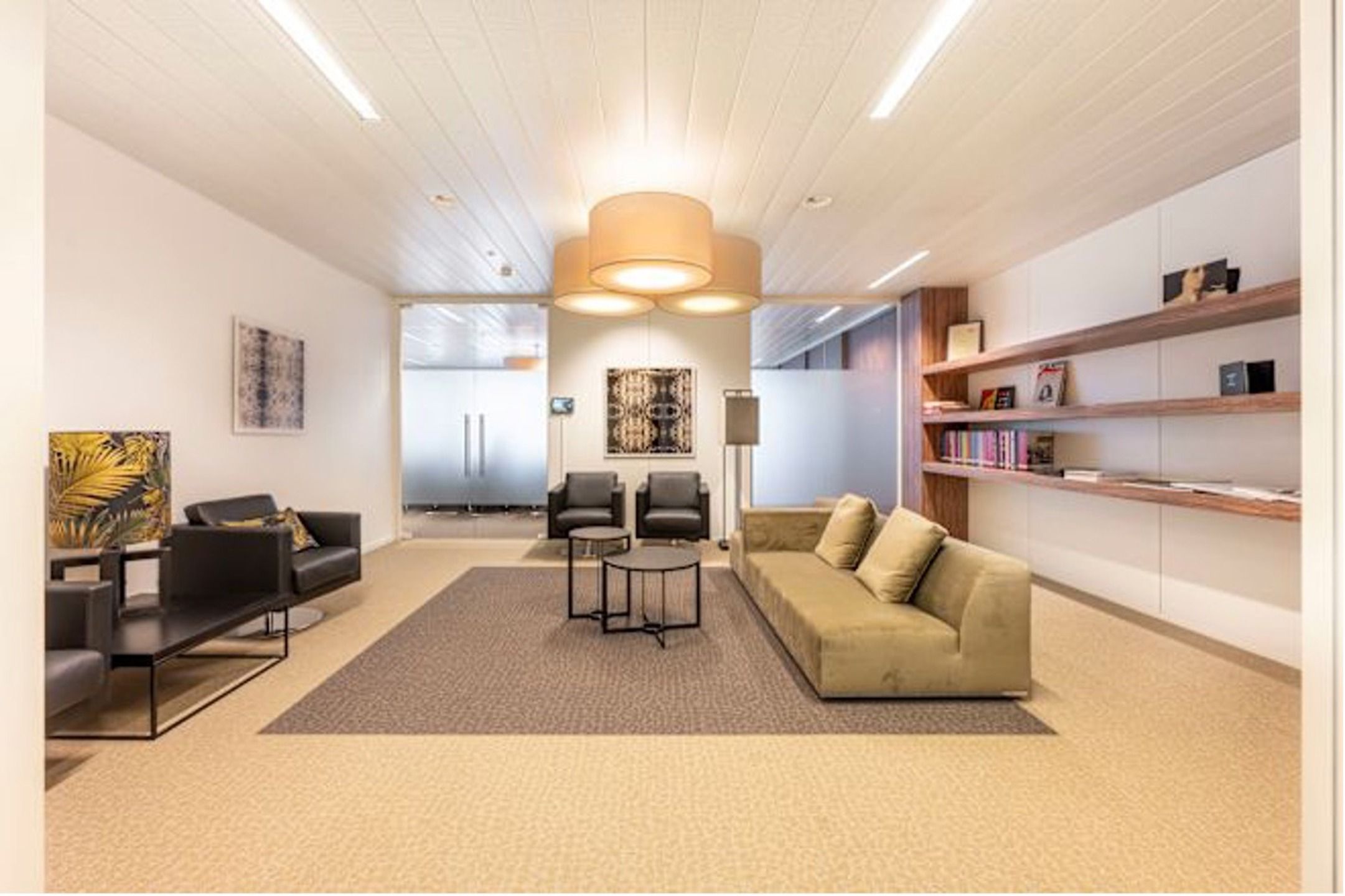 ANTWERP NORTH OFFICES: Kantoor met Uitstekende Zichtbaarheid foto 6