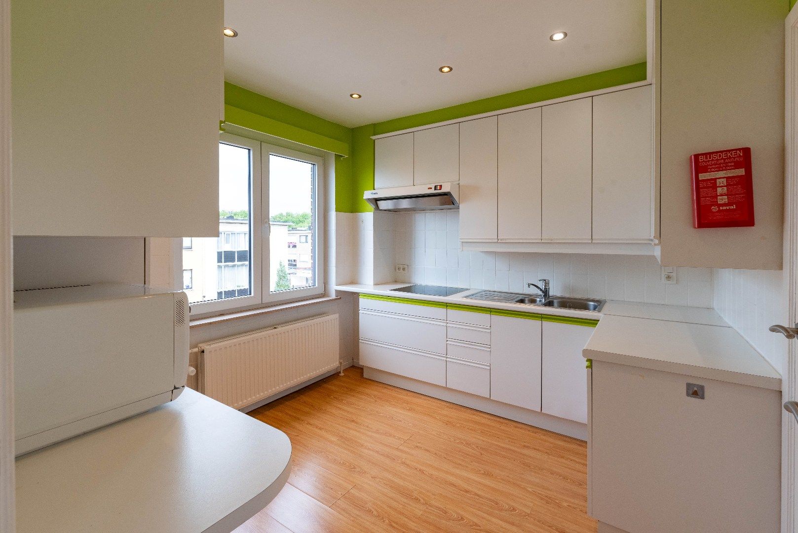Ruim appartement met twee slaapkamers foto 4
