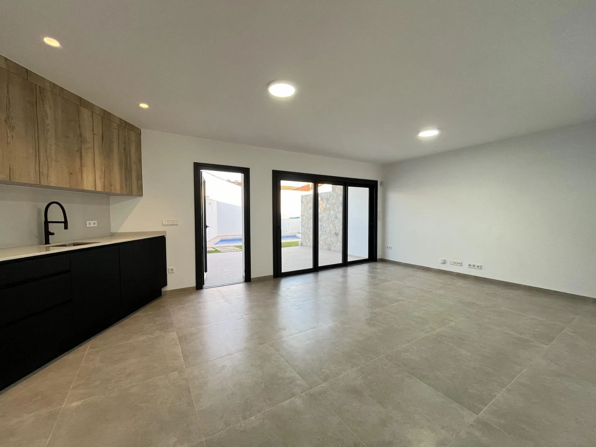 Droomvilla op wandelafstand van zee – luxe, licht en leefcomfort aan de Costa Cálida foto 5