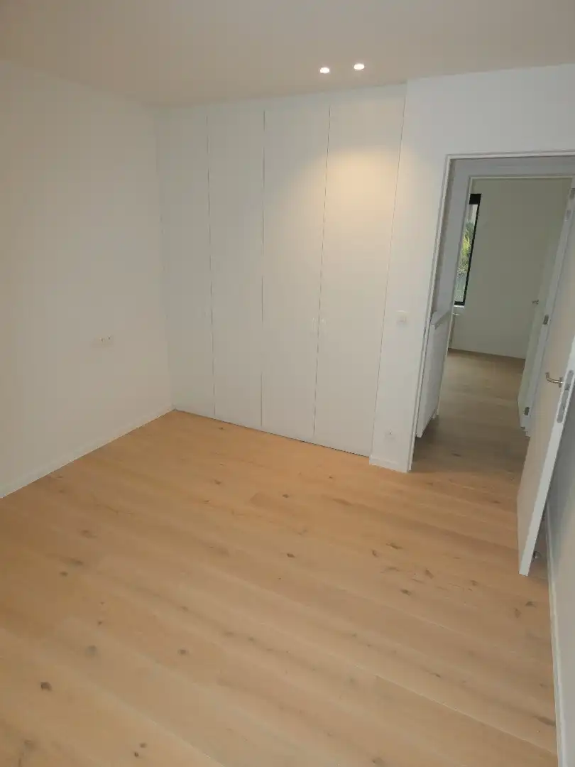 Energiezuinige gezinswoning met 3 slpk, tuin en autostaanplaats (+ garage) foto 12