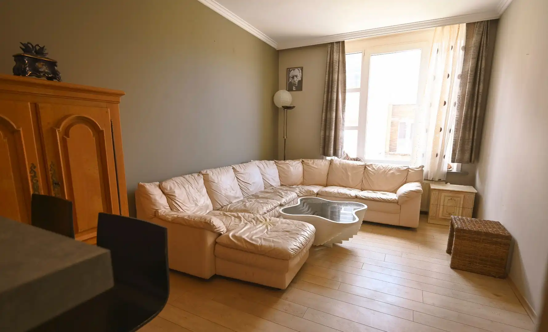 CENTRALE OPBRENGSTEIGENDOM MET 3 ENTITEITEN foto 8