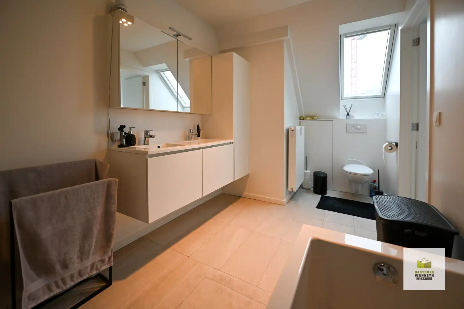 Luxueuze penthouse met groot terras, 2 slaapkamers en 2 parkeerplaatsen foto 17