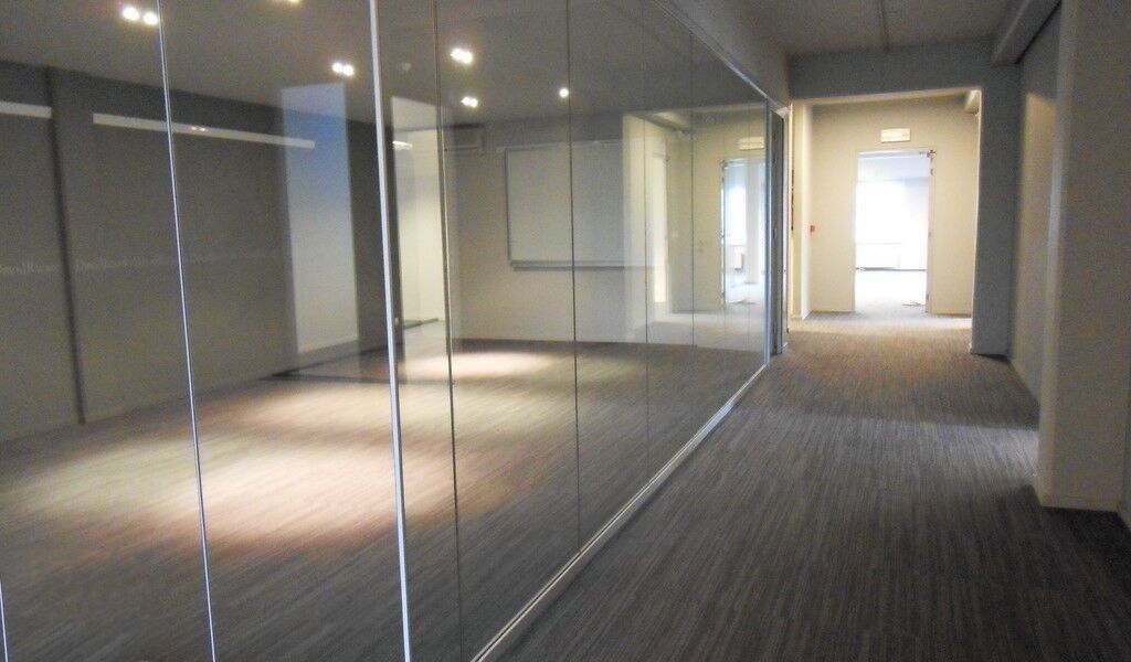 Instapklaar kantoor op wandelafstand van Sint-Pietersstation in Gent foto 7