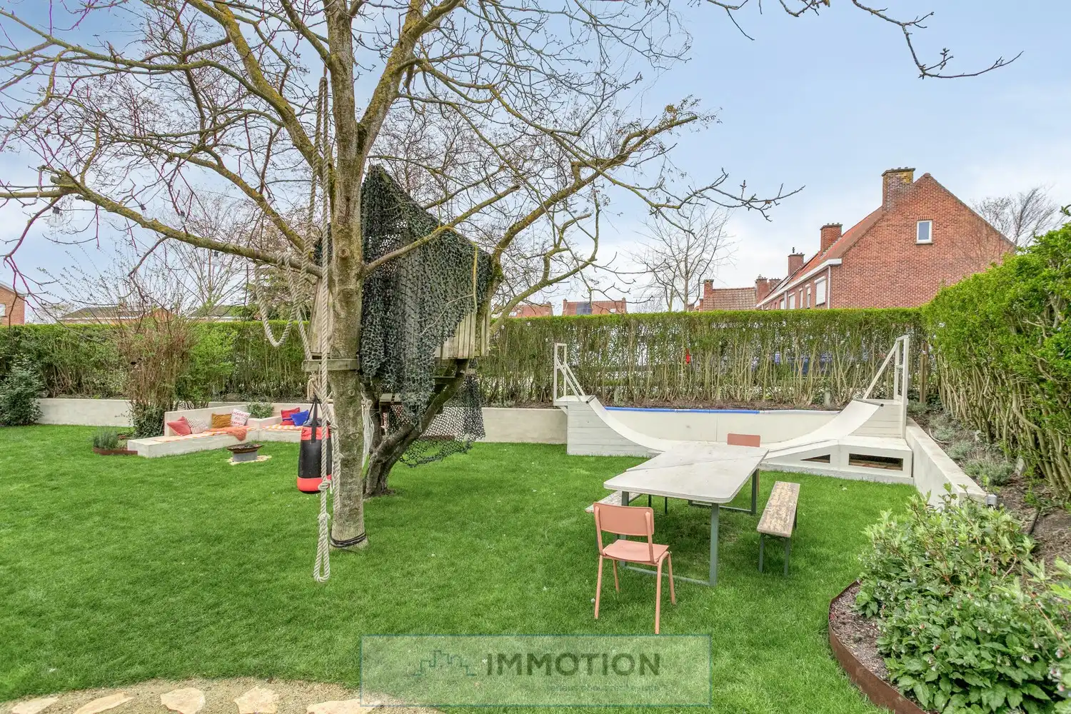 Gezellige en ruime familie woning op rustige ligging te Harelbeke foto 37