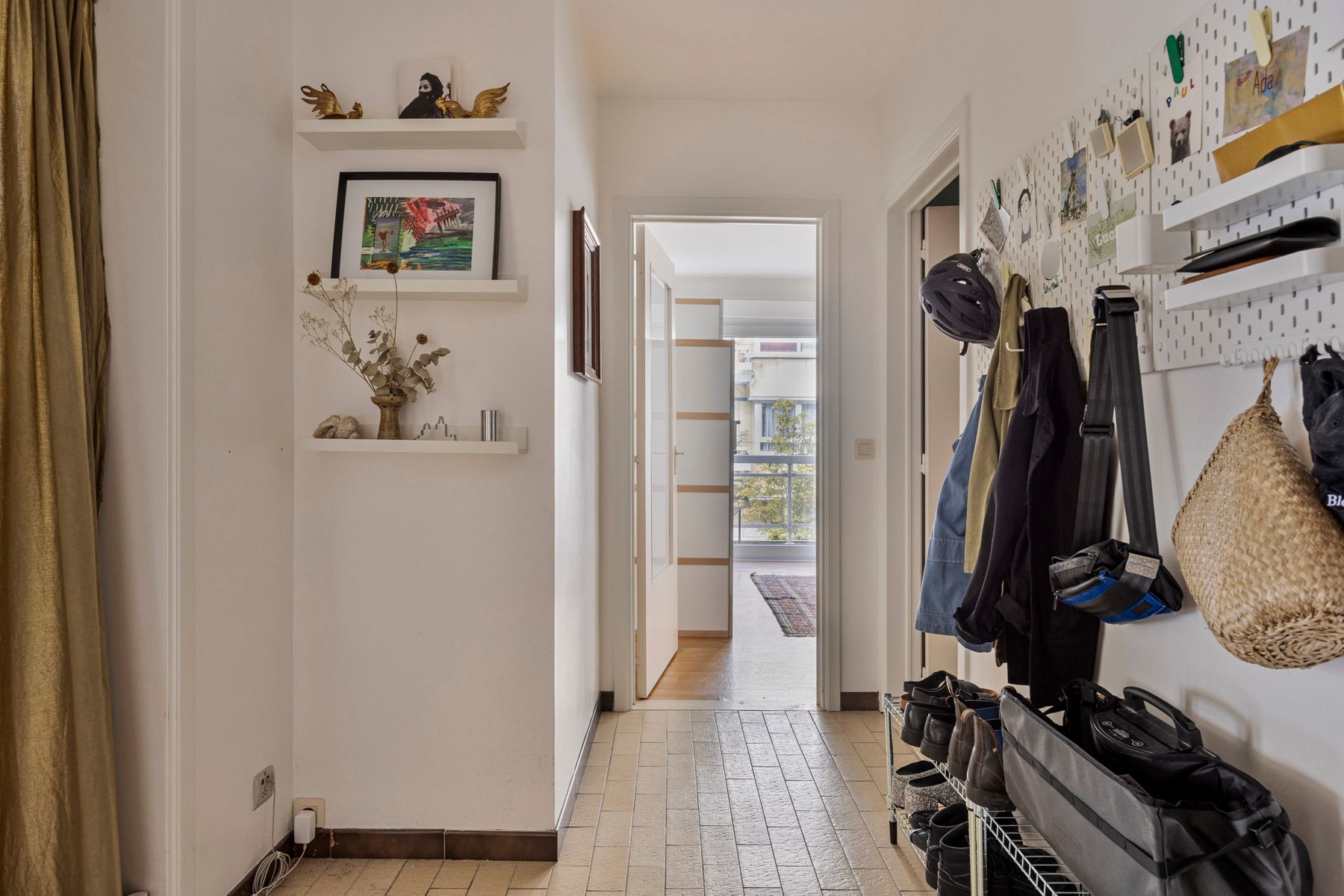 TOPPER! VOLLEDIG INSTAPKLAAR APPARTEMENT CENTRUM MOLENBEEK foto 5