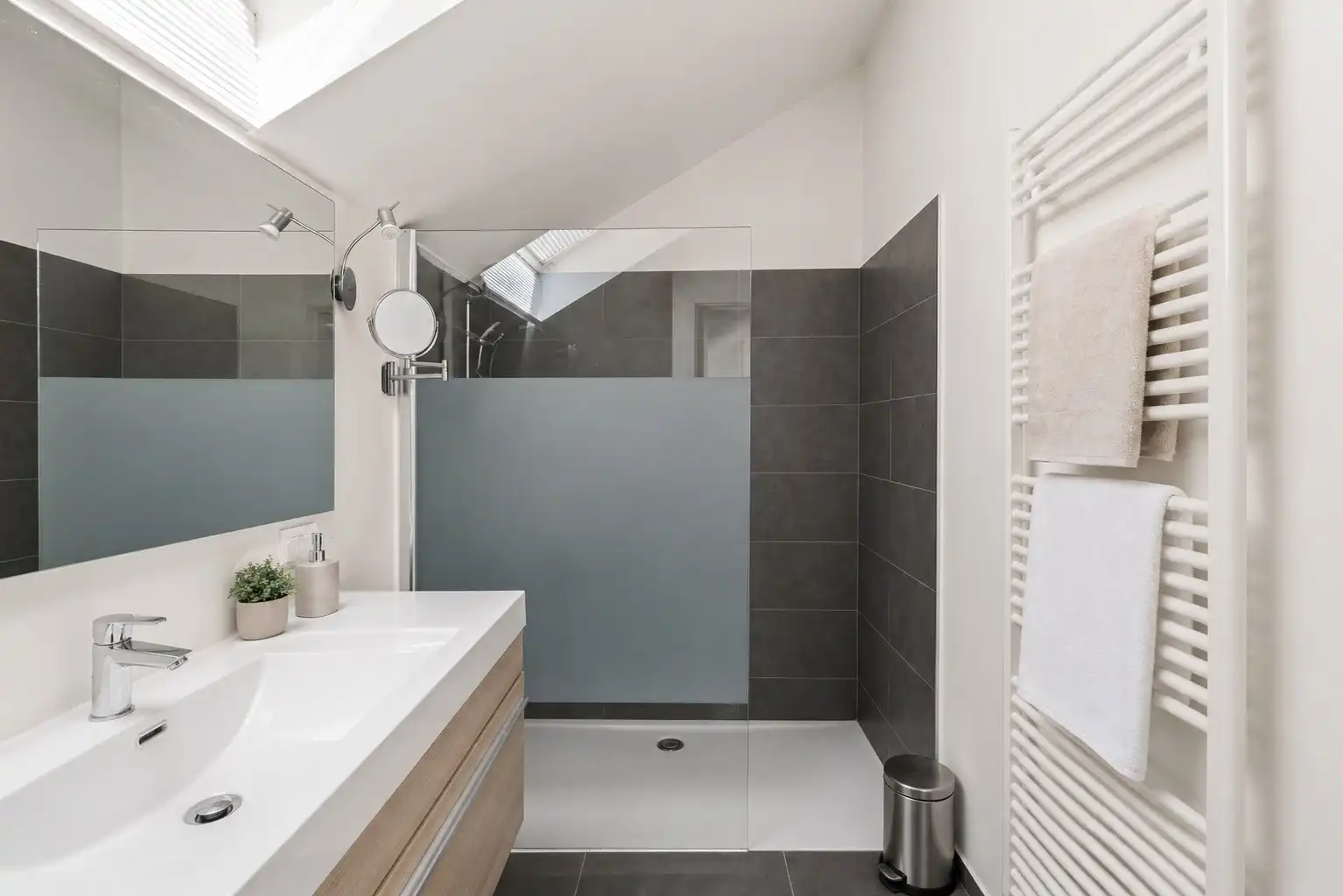 Instapklare woning met tuin op topligging foto 15