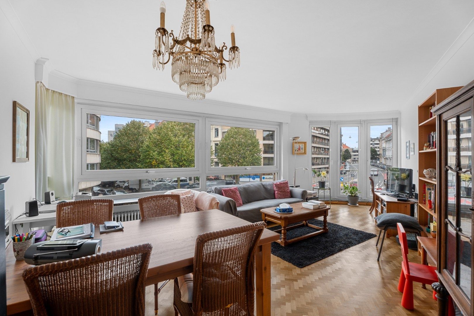 Zeer gunstig gelegen 2 slaapkamer appartement foto 6