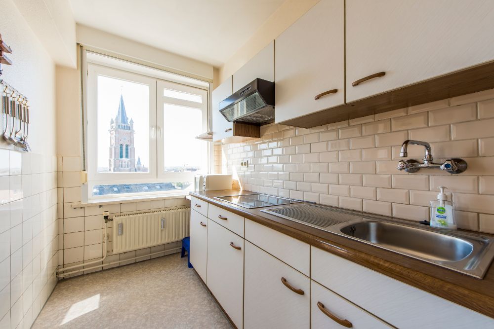 Heel centraal gelegen gemeubeld appartement met één slaapkamer foto 6