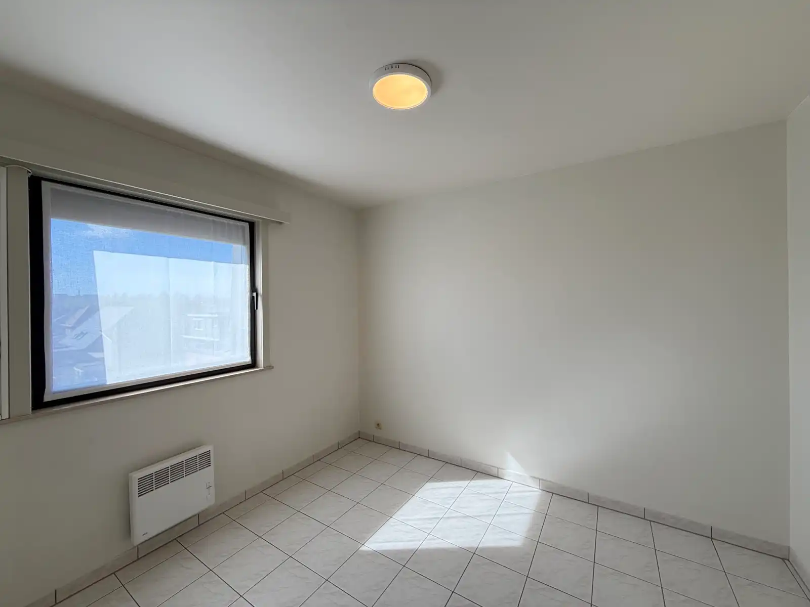 Instapklaar appartement met 2 slaapkamers en terrasje foto 15