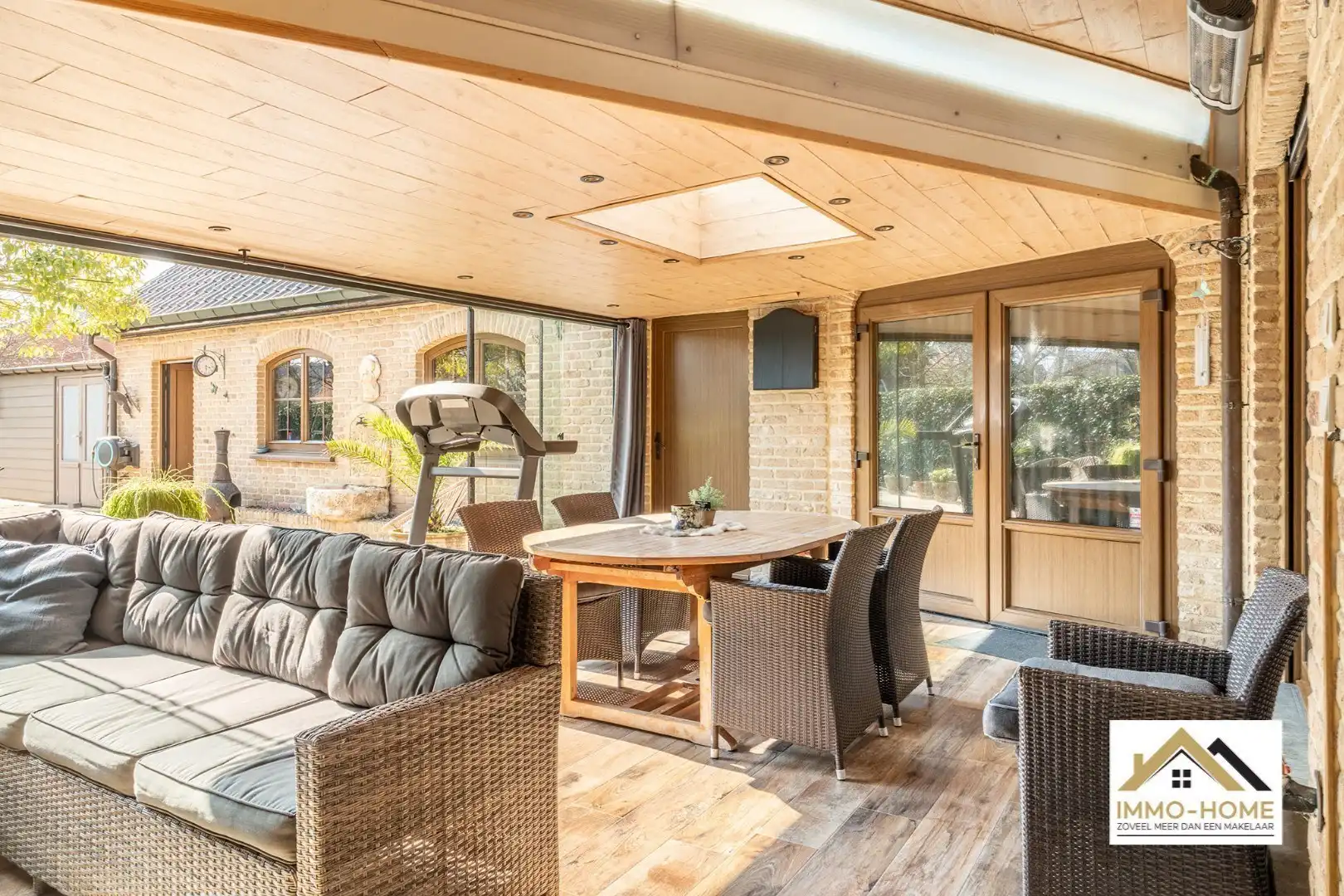 Ruime OB met veranda en zwembad op TOPligging  foto 5