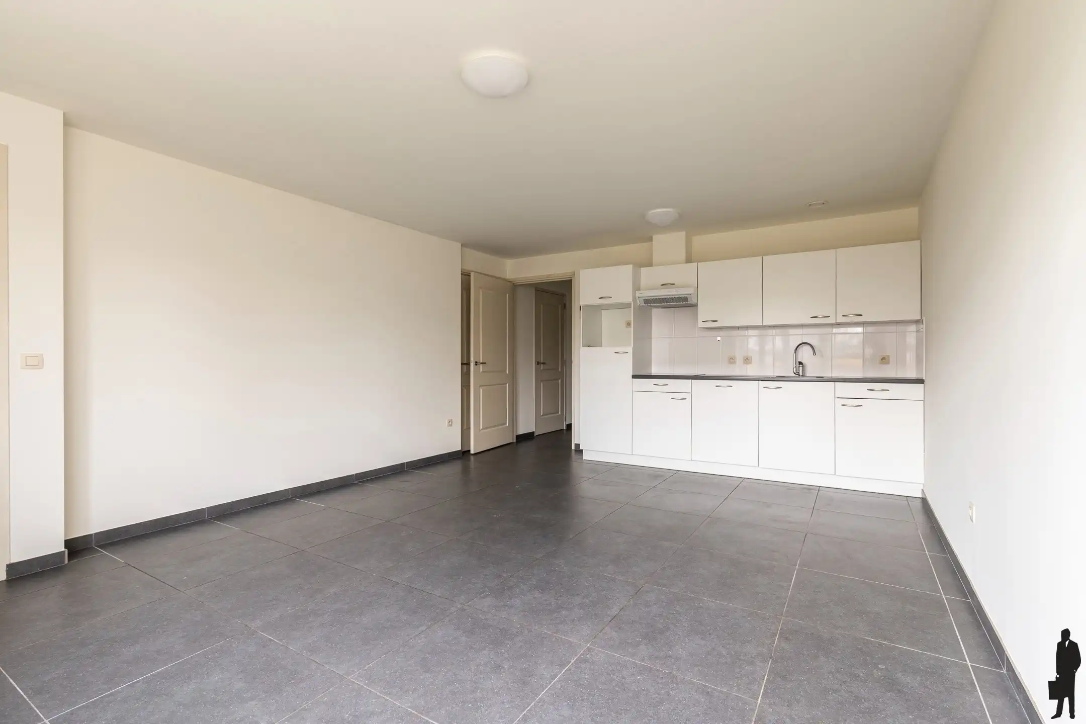 Instapklaar 2-slaapkamer appartement foto 3