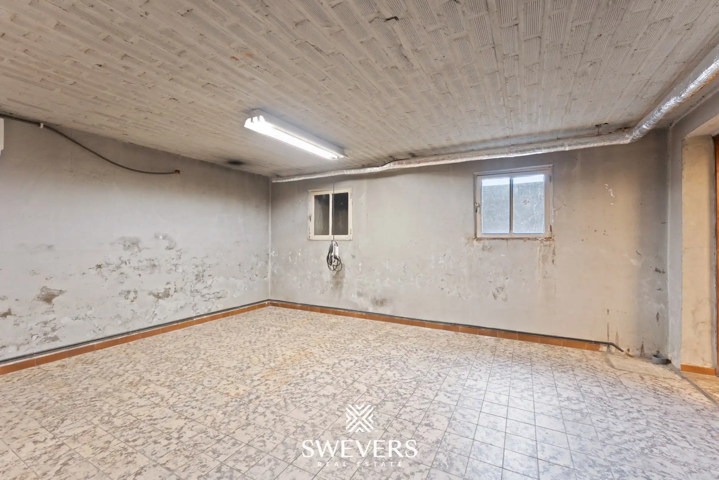 Bijzonder ruime villa (346m²) met mooie grote tuin op centrale locatie in Alken foto 31