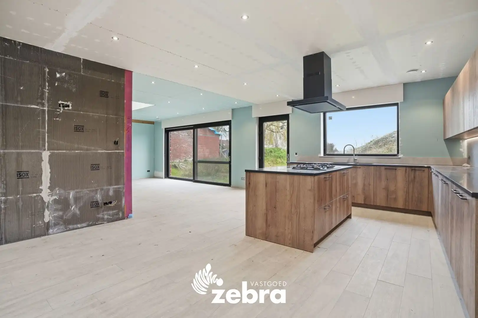 Woning met loods op landelijke ligging te Ingelmunster! foto 5