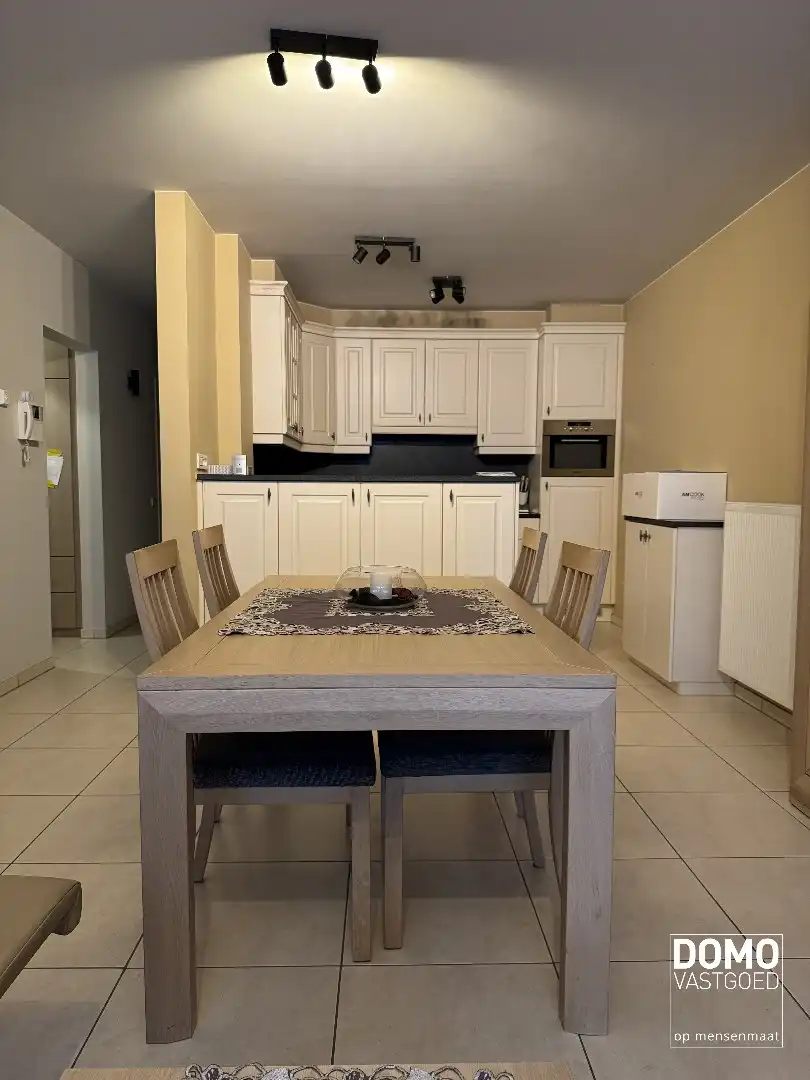 Ruim gemeubeld 2-slaapkamer appartement met terras op benedenverdieping in Halen foto 5